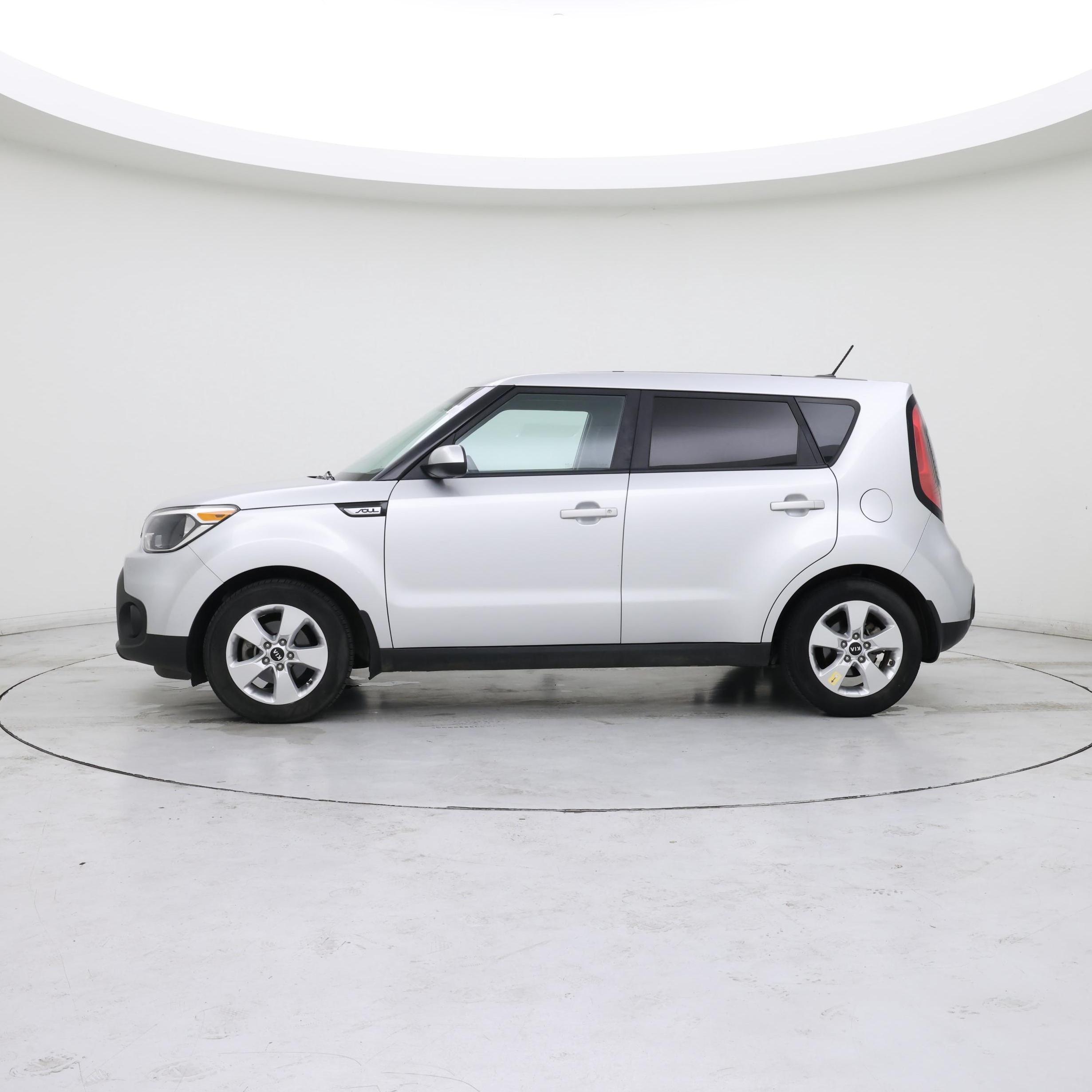 Thumbnail: 2019 Kia Soul - 3