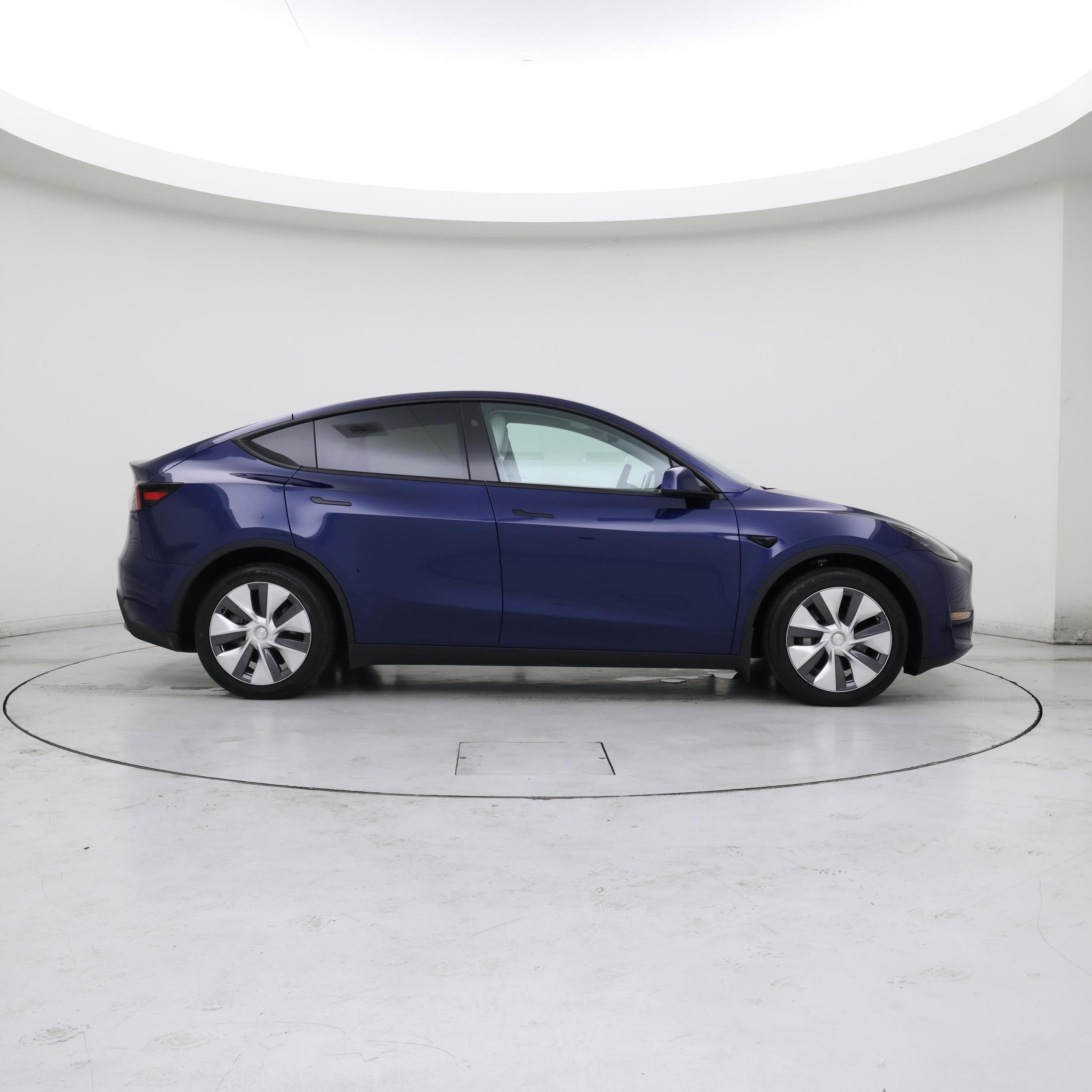 Thumbnail: 2024 Tesla Model Y - 7