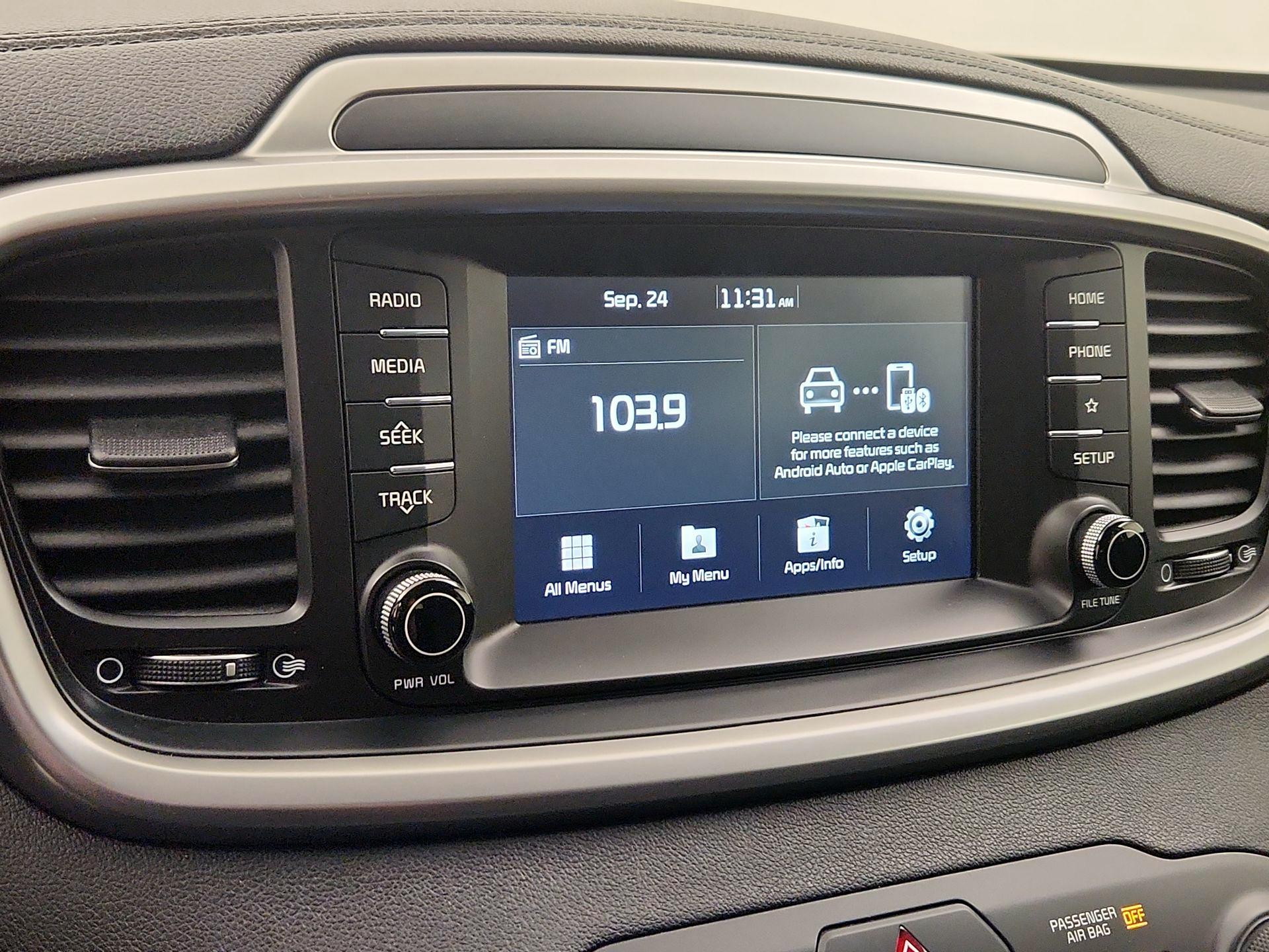 Thumbnail: 2019 Kia Sorento - 15