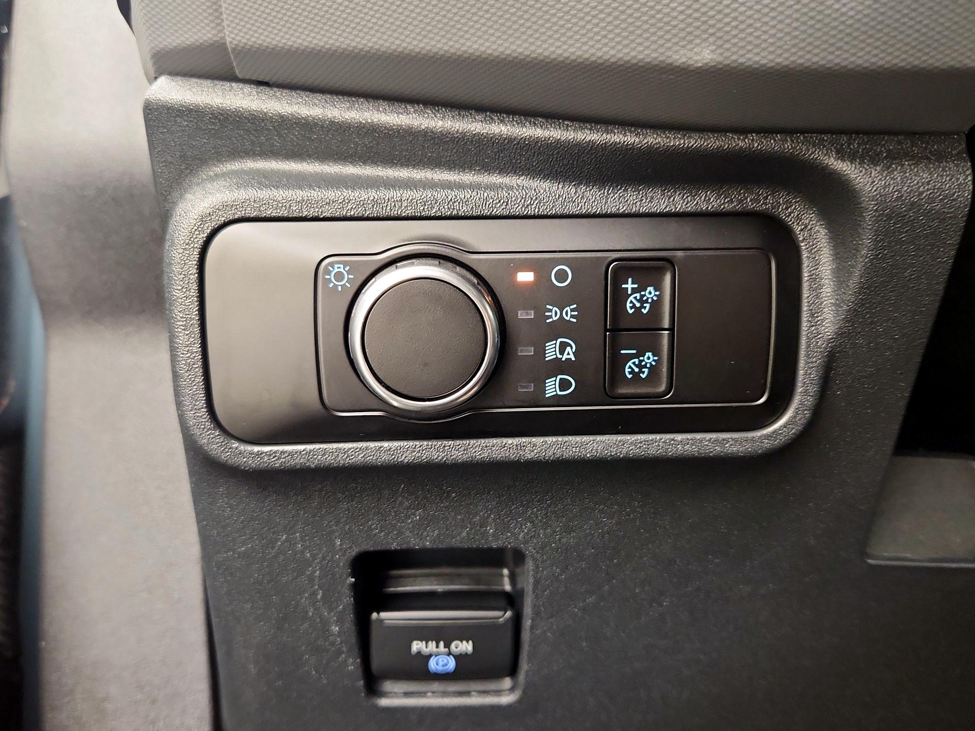 Thumbnail: 2023 Ford Bronco - 13