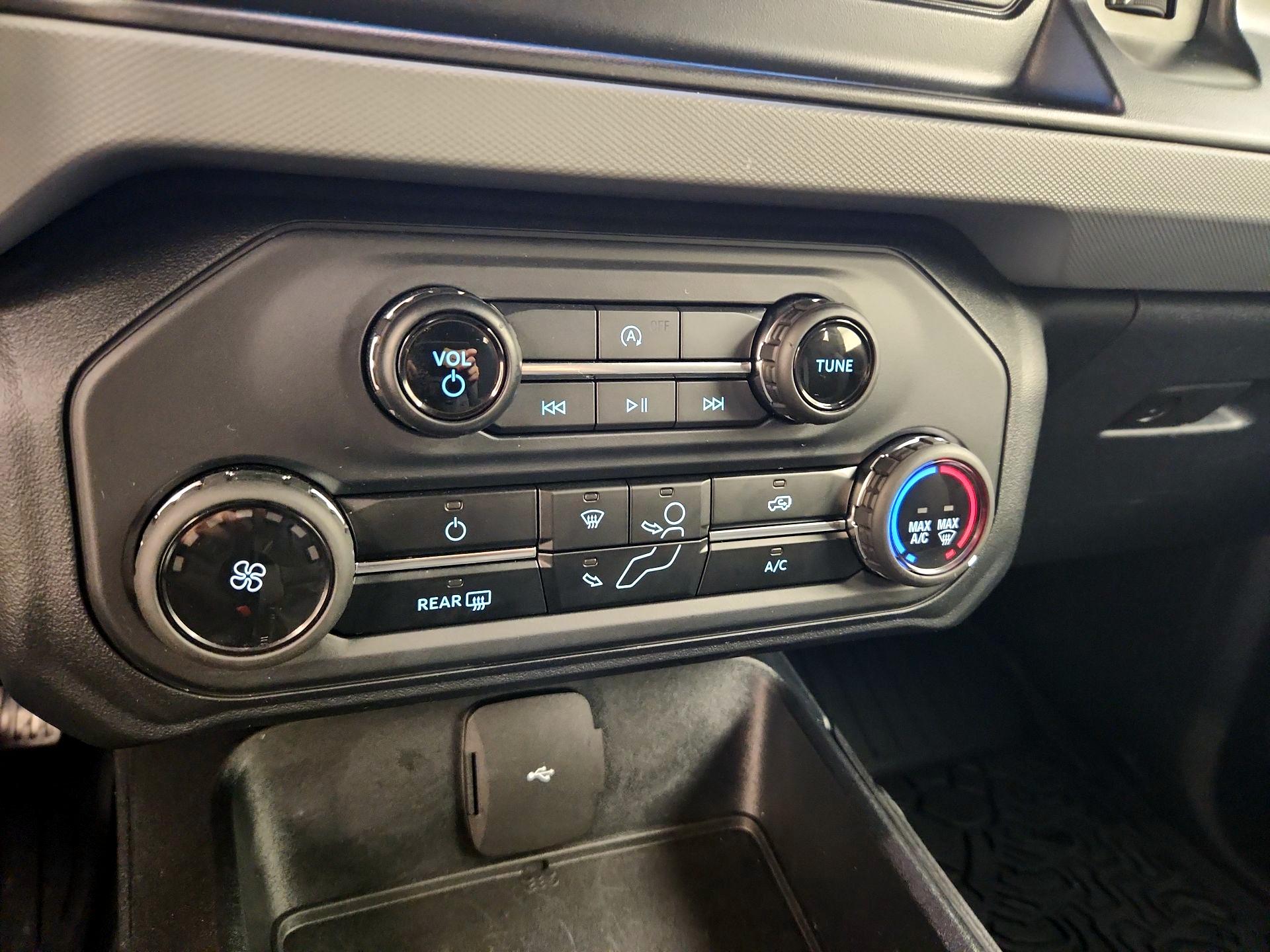 Thumbnail: 2023 Ford Bronco - 16