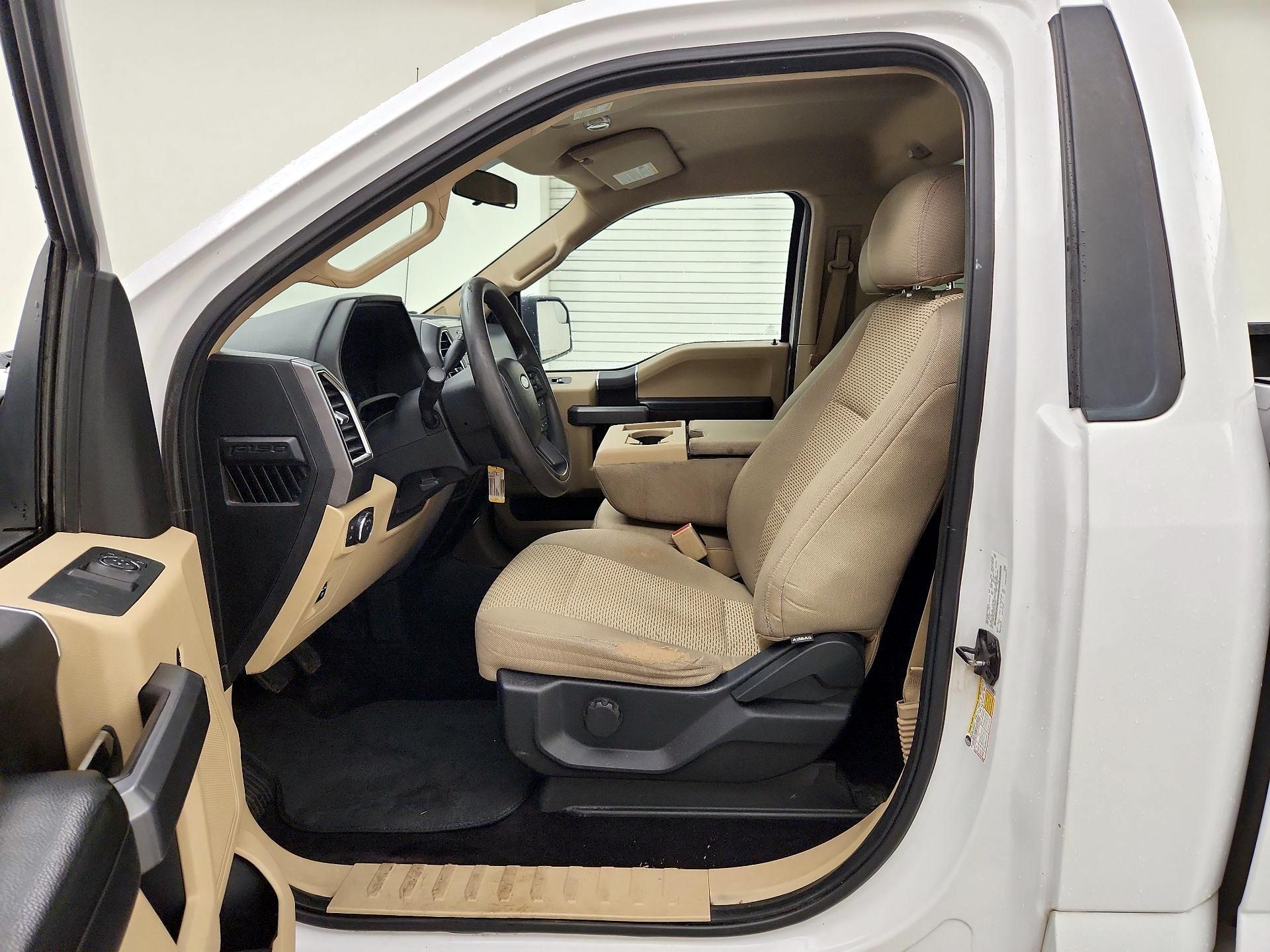 Thumbnail: 2016 Ford F-150 - 11