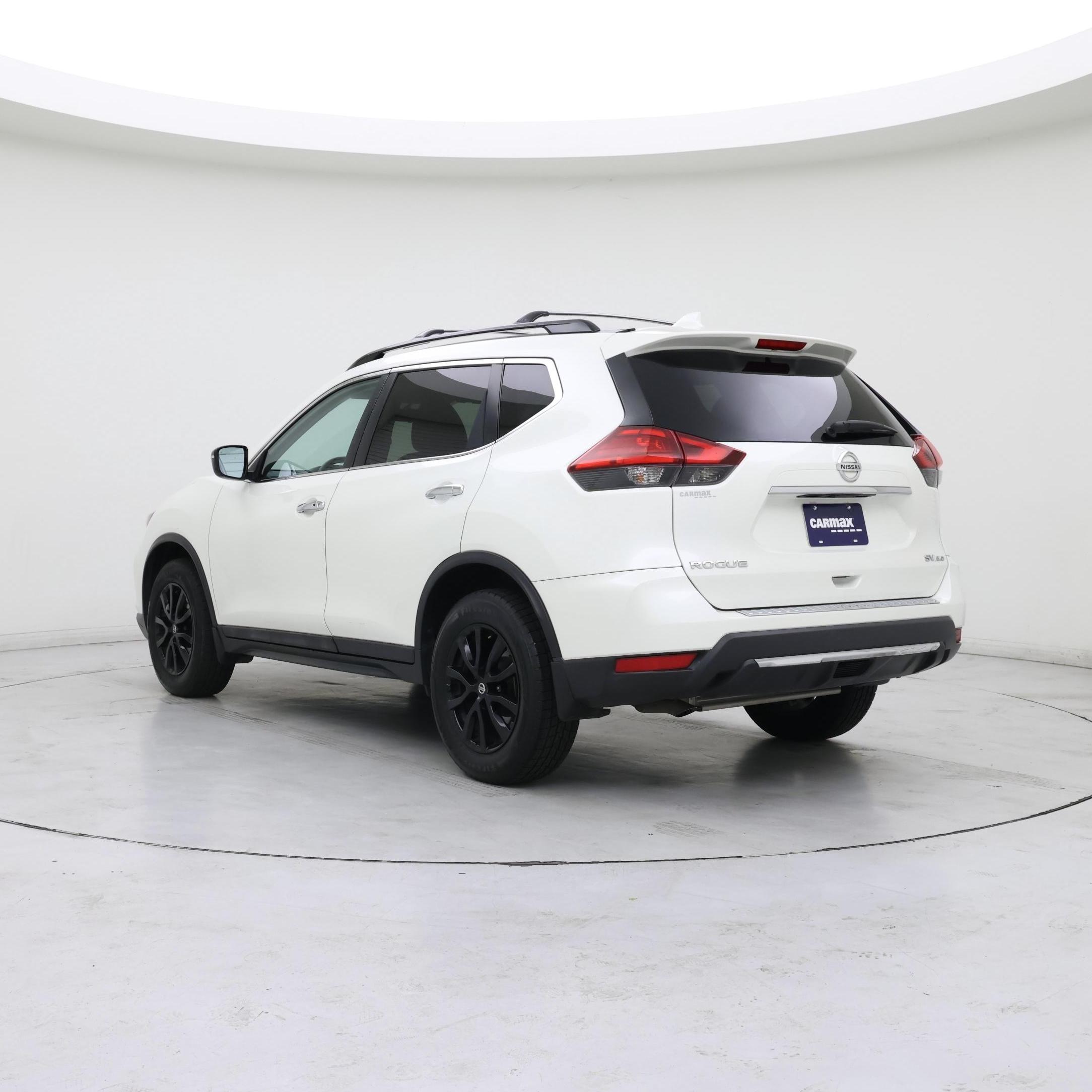 Thumbnail: 2017 Nissan Rogue - 2