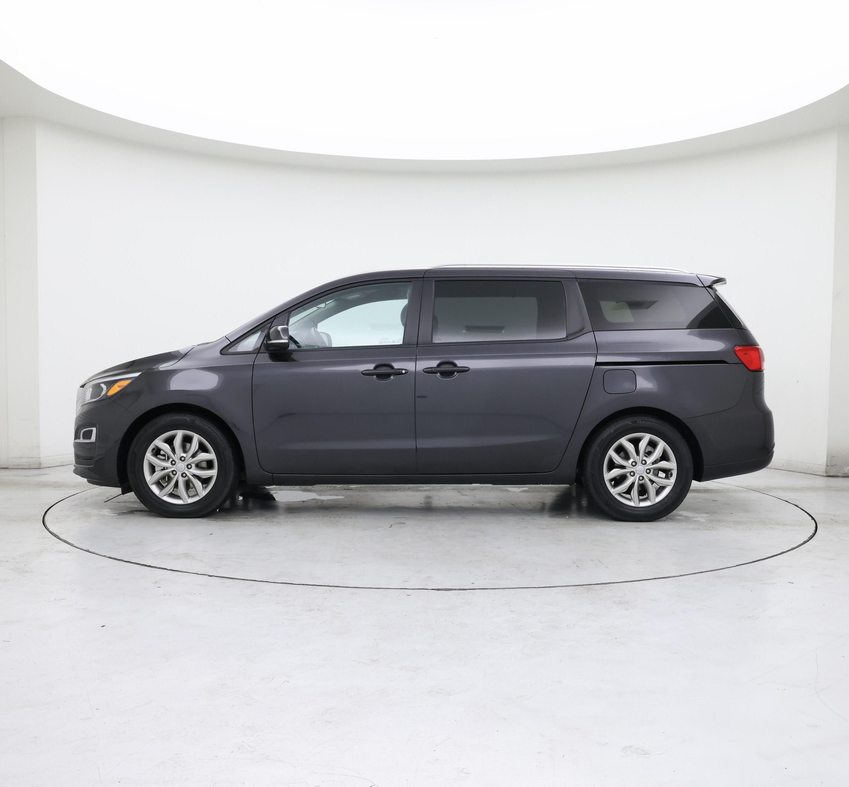 Thumbnail: 2020 Kia Sedona - 3