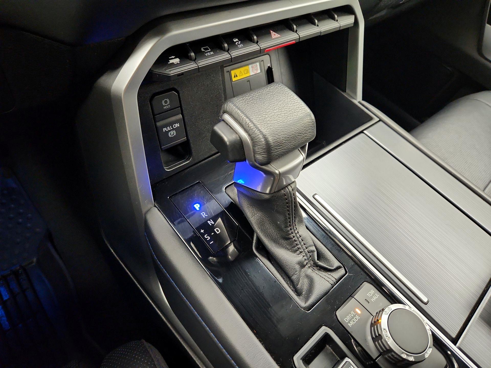 Thumbnail: 2023 Toyota Tundra - 17