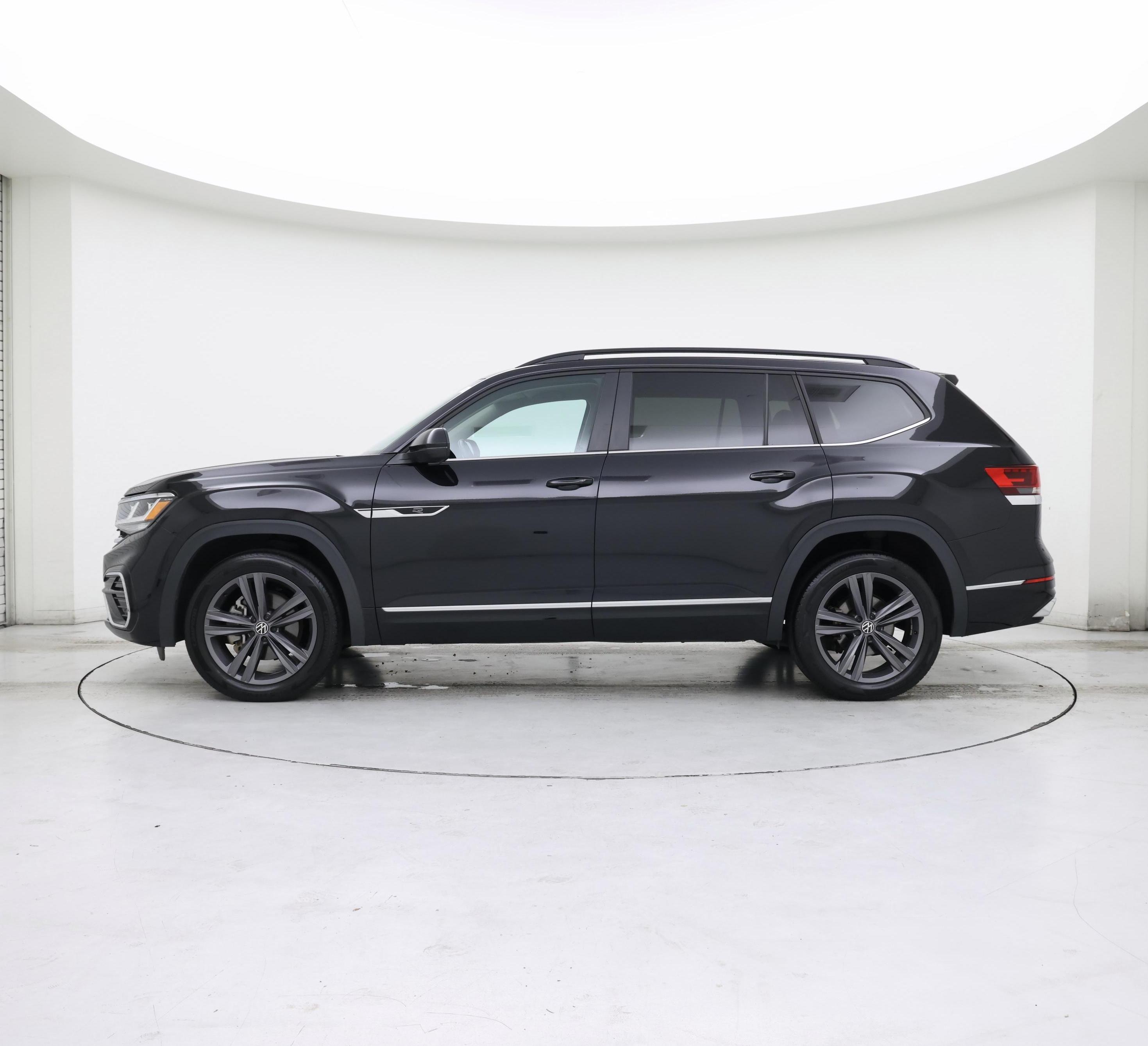 Thumbnail: 2021 Volkswagen Atlas - 3