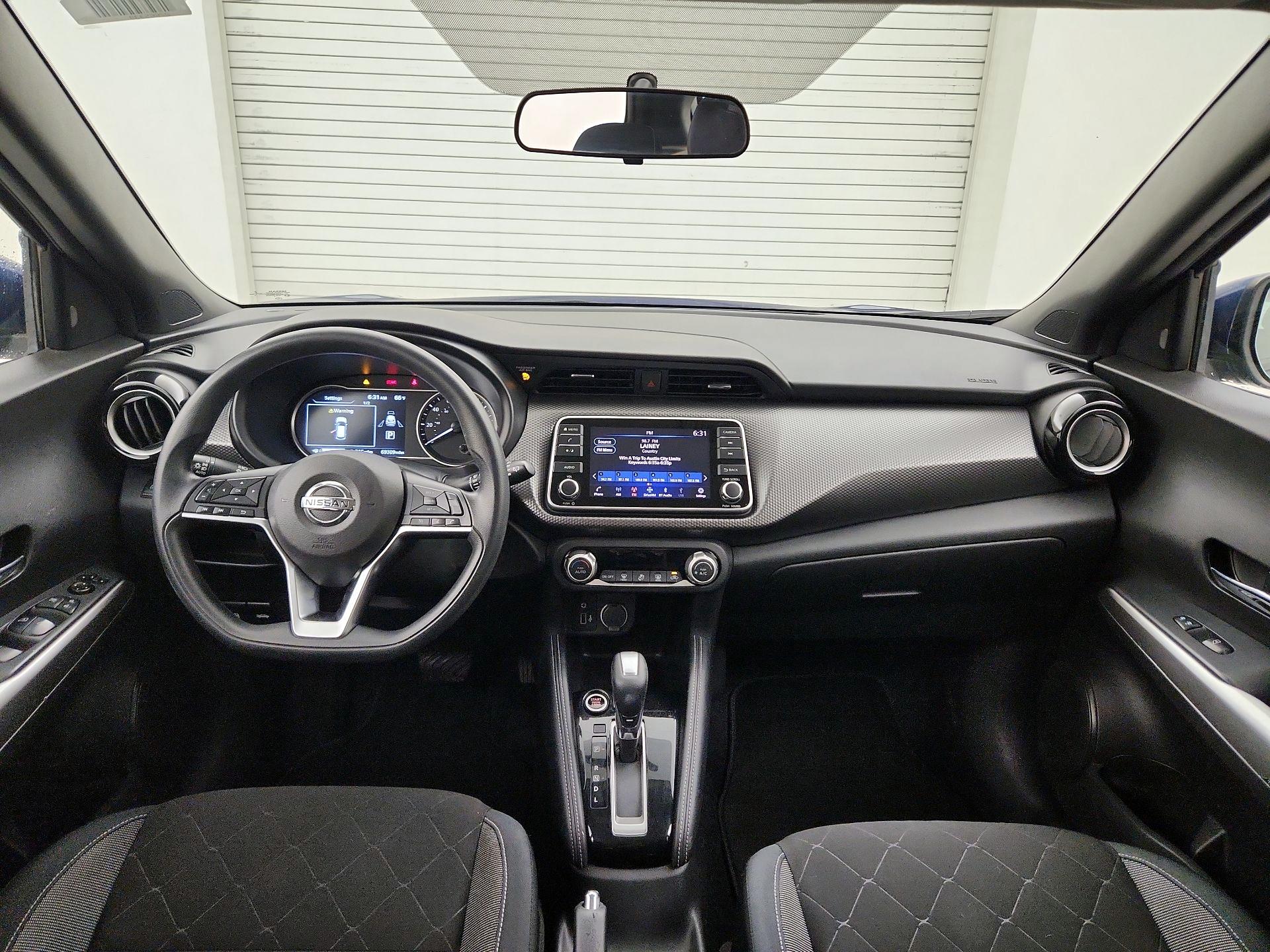Thumbnail: 2019 Nissan Kicks - 9