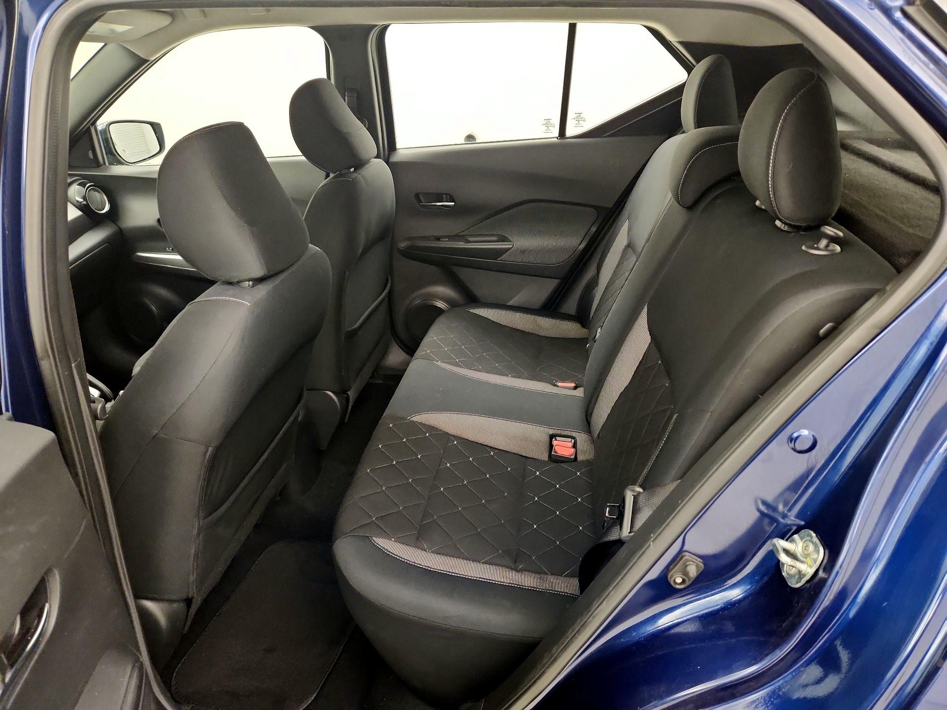 Thumbnail: 2019 Nissan Kicks - 18