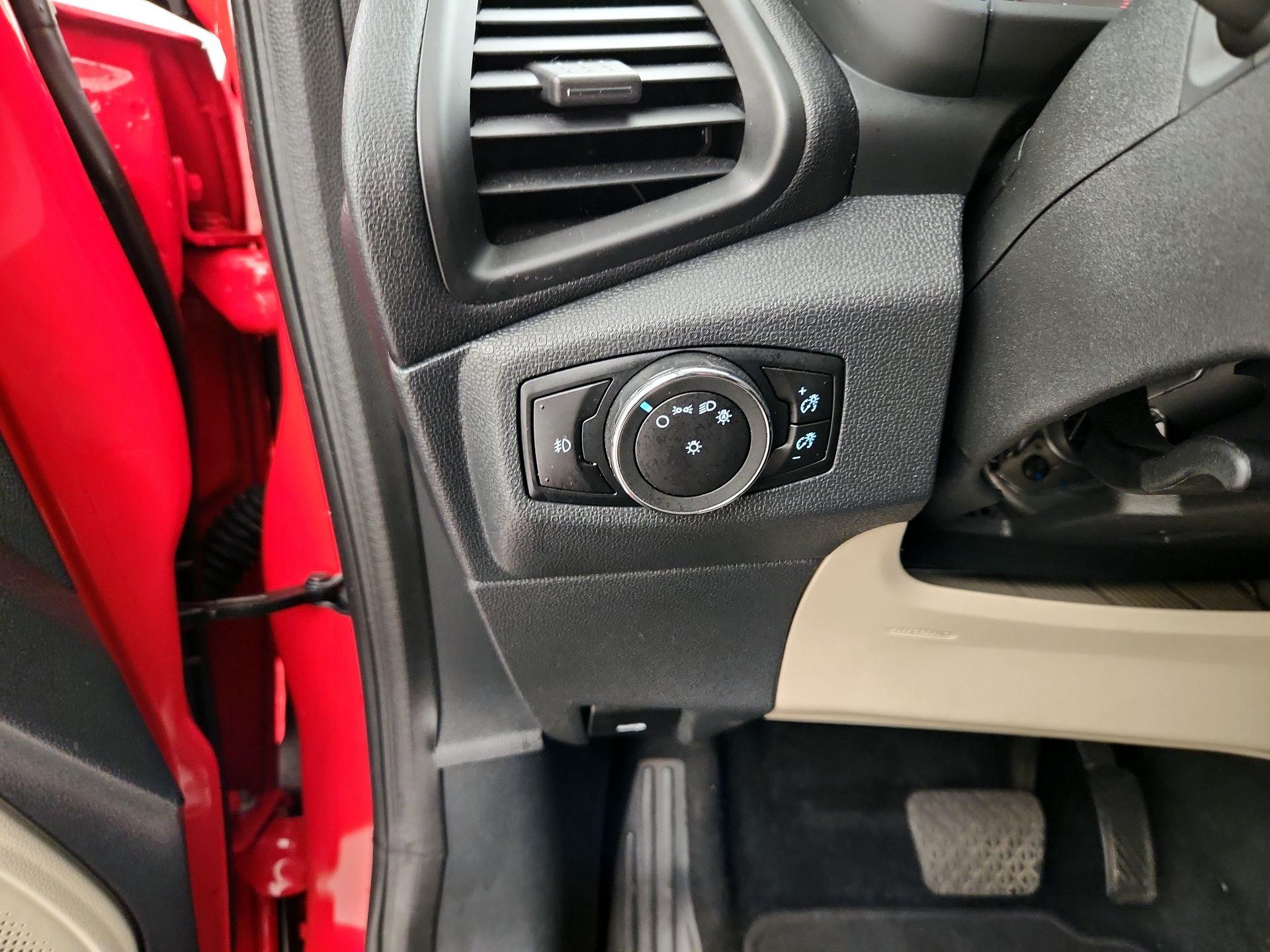 Thumbnail: 2019 Ford EcoSport - 13