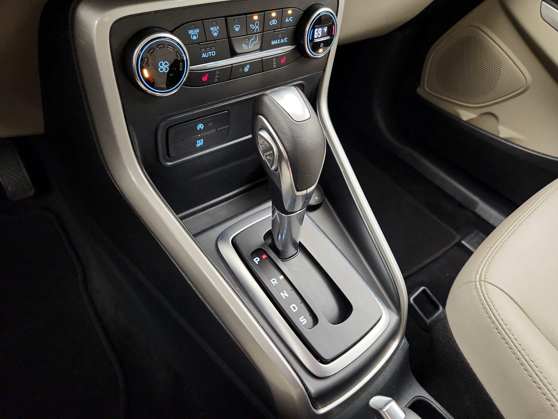 Thumbnail: 2019 Ford EcoSport - 18