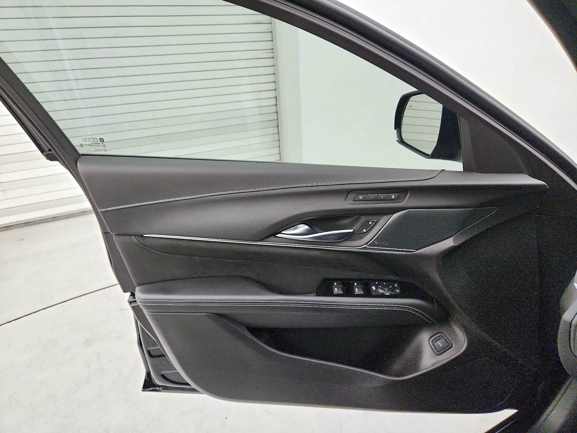 Thumbnail: 2022 Cadillac CT4 - 12