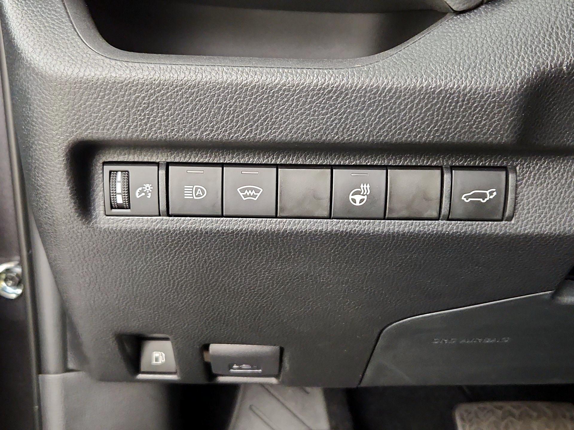 Thumbnail: 2024 Toyota RAV4 - 13