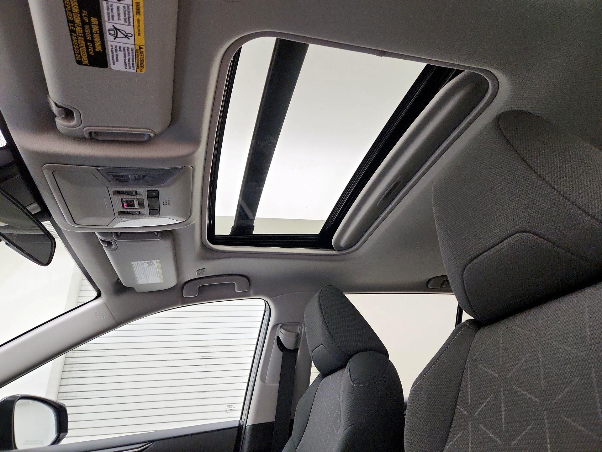 Thumbnail: 2024 Toyota RAV4 - 19