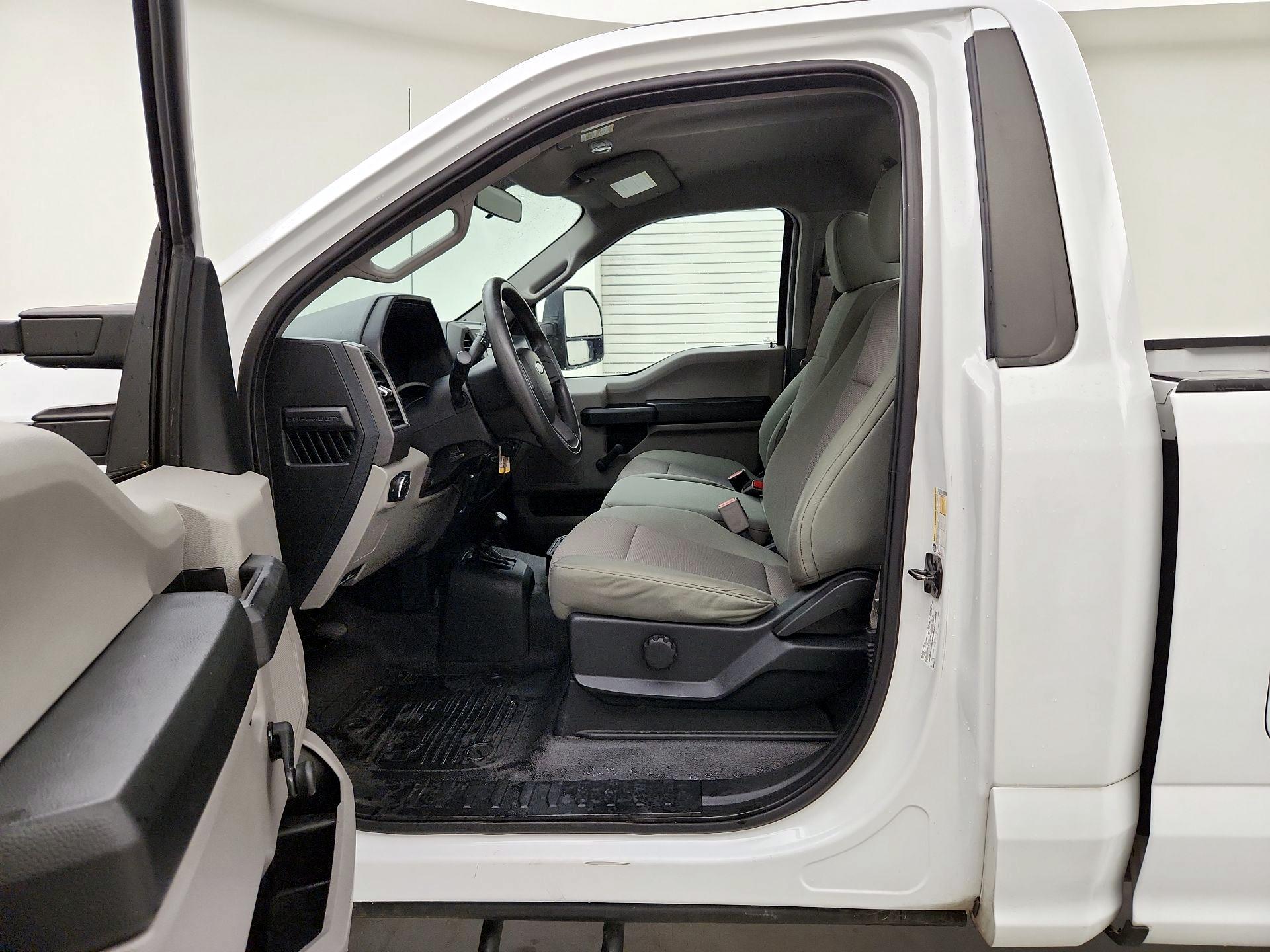 Thumbnail: 2017 Ford F-250 - 11