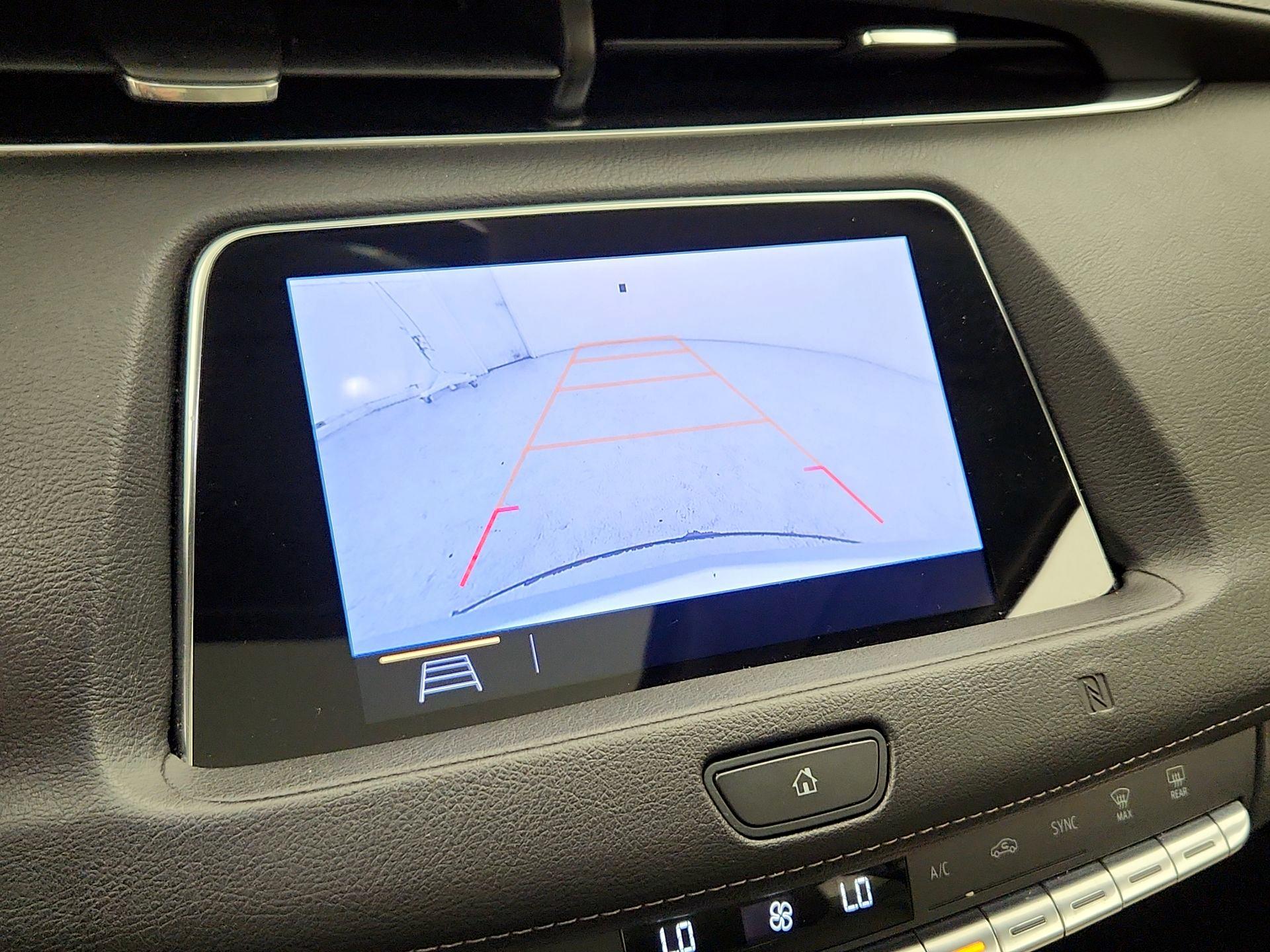Thumbnail: 2019 Cadillac XT4 - 14