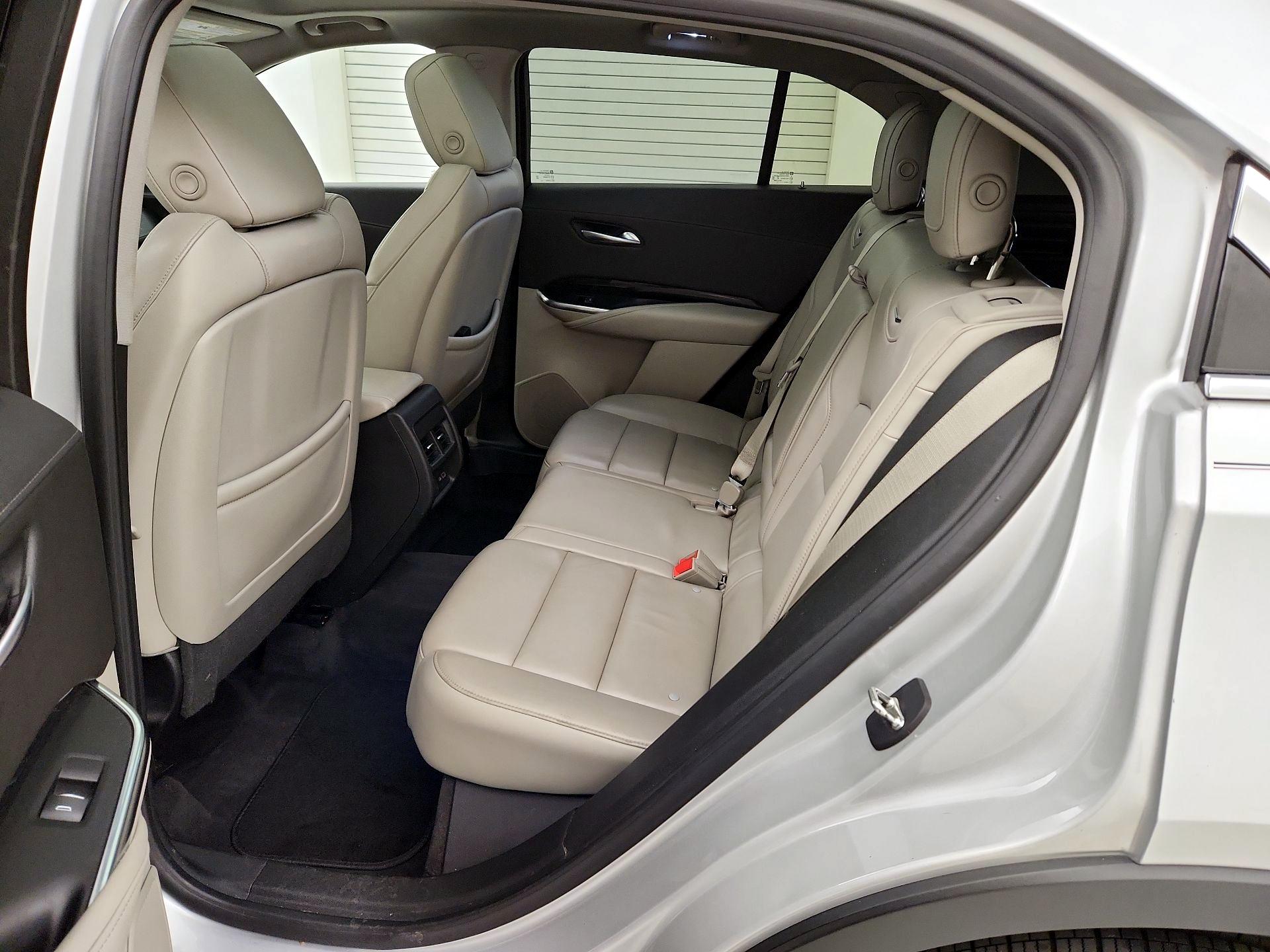 Thumbnail: 2019 Cadillac XT4 - 20