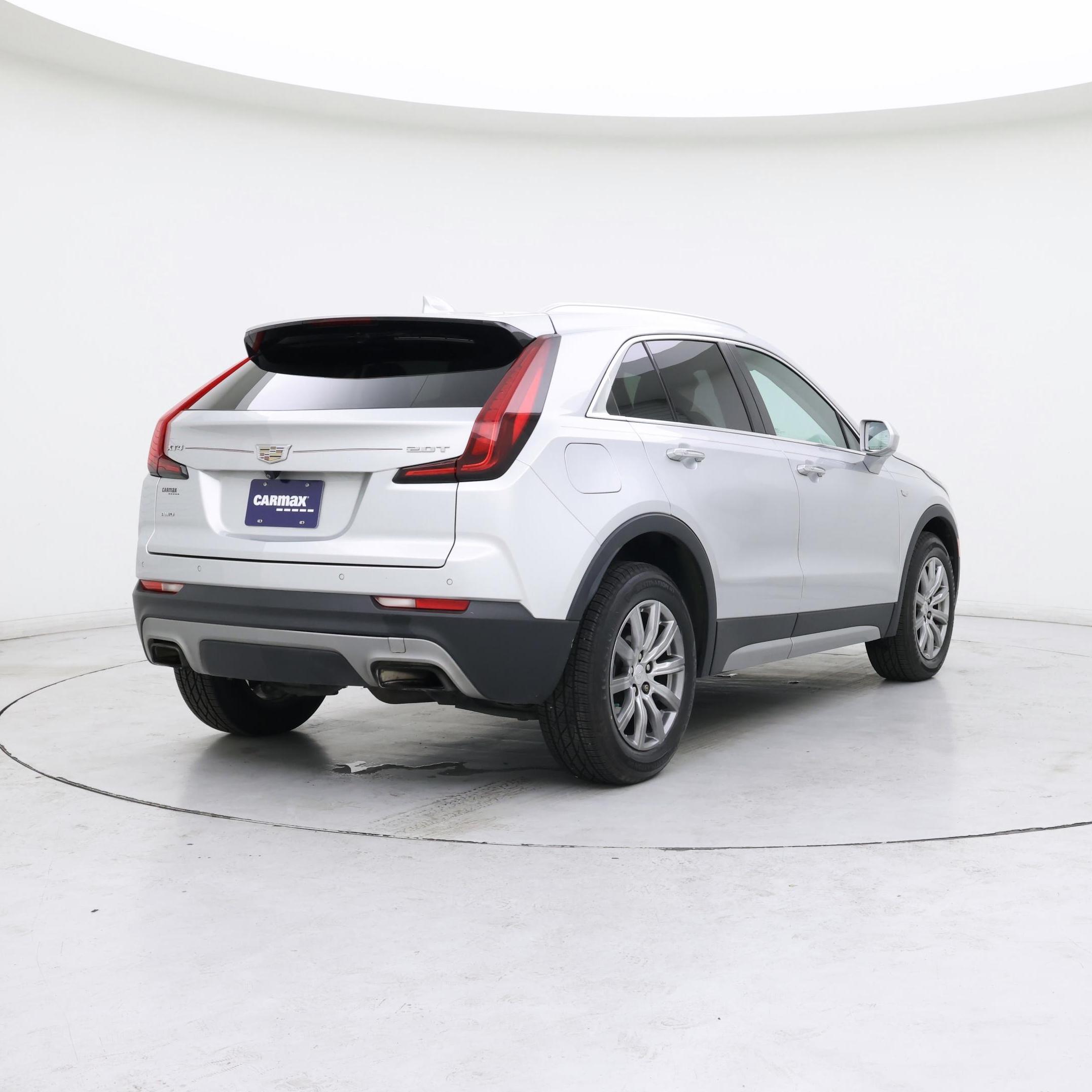 Thumbnail: 2019 Cadillac XT4 - 8