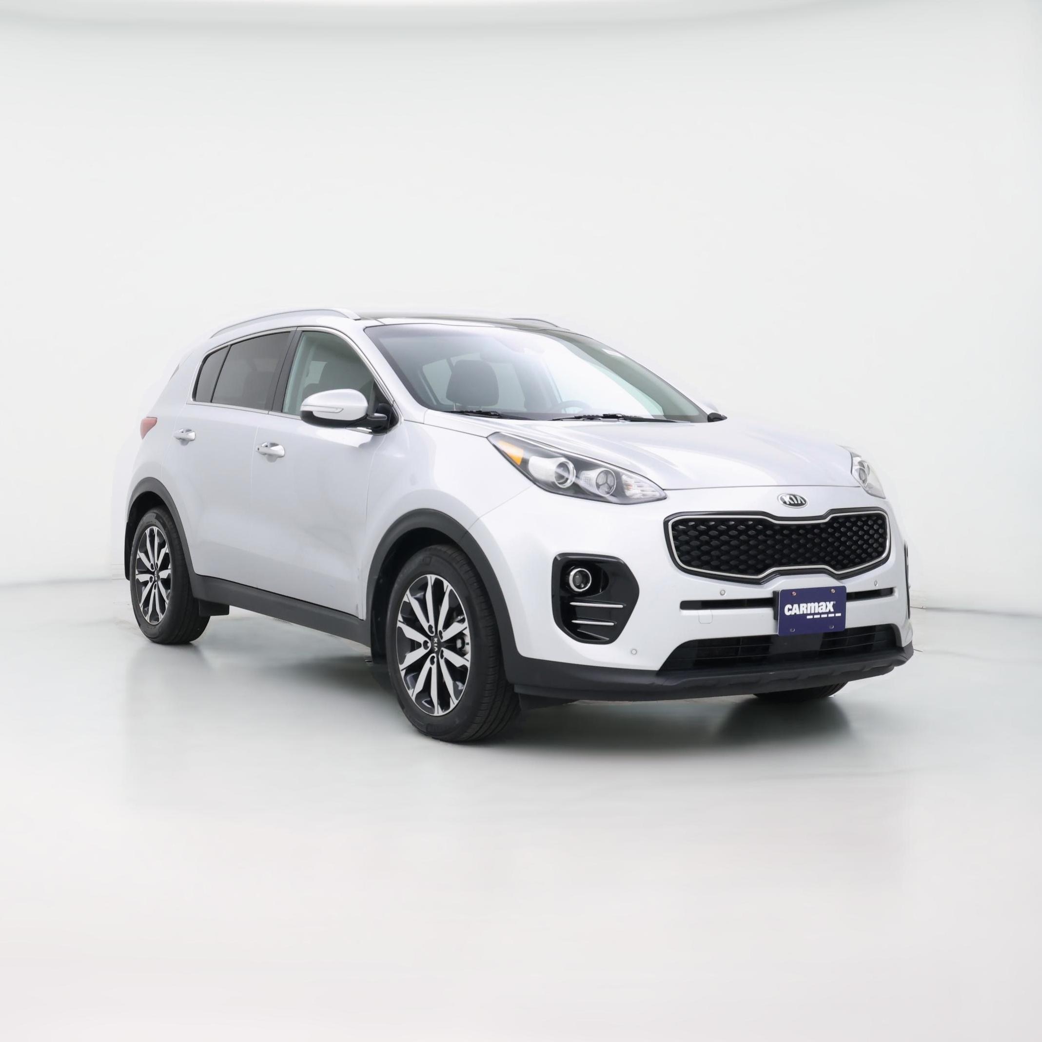 Thumbnail: 2017 Kia Sportage - 1