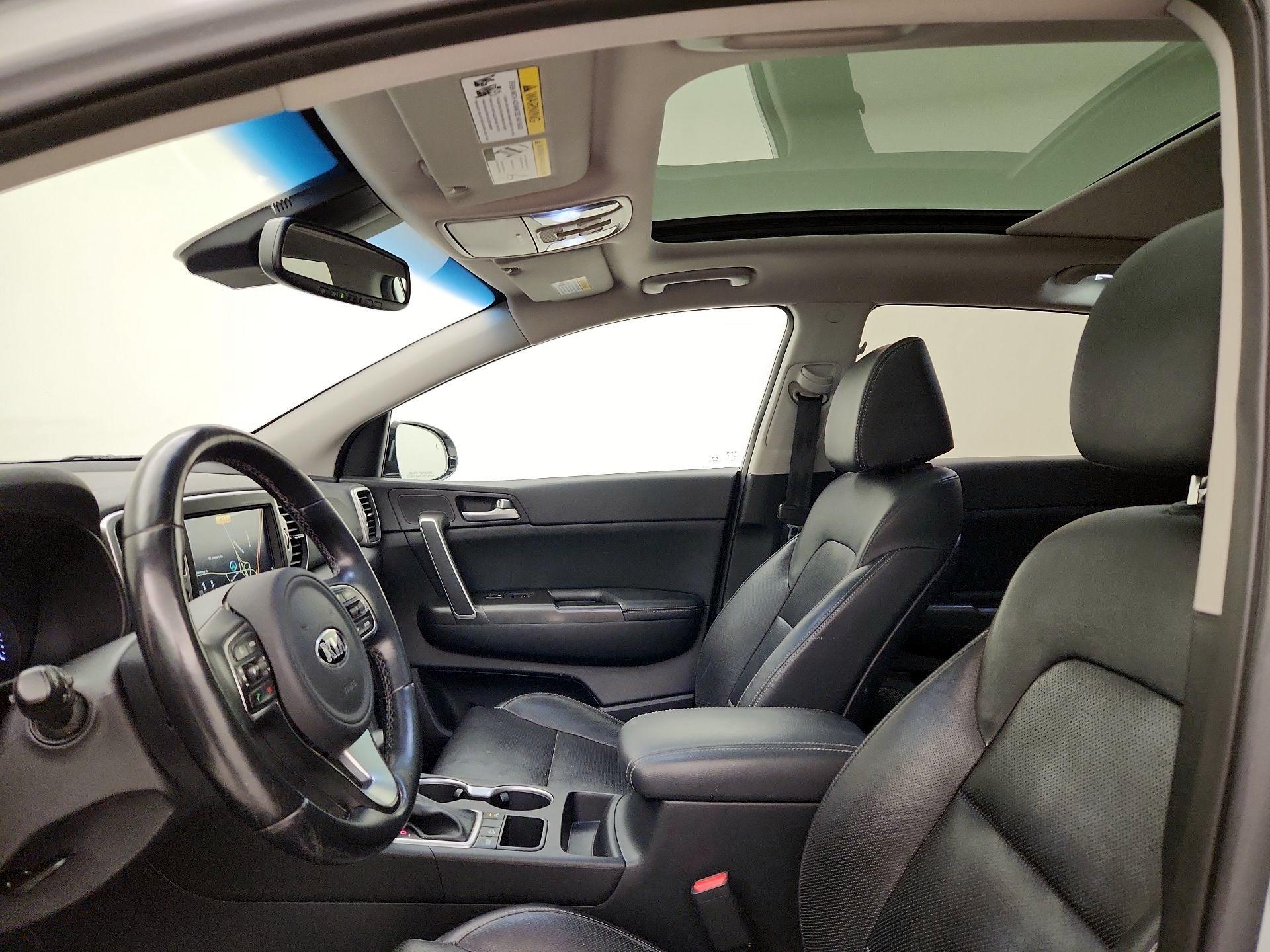 Thumbnail: 2017 Kia Sportage - 20