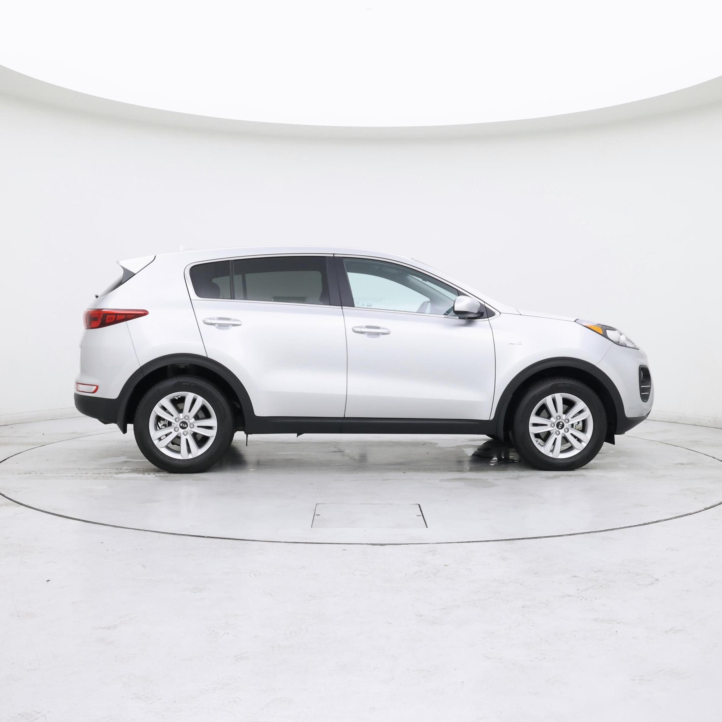 Thumbnail: 2019 Kia Sportage - 7