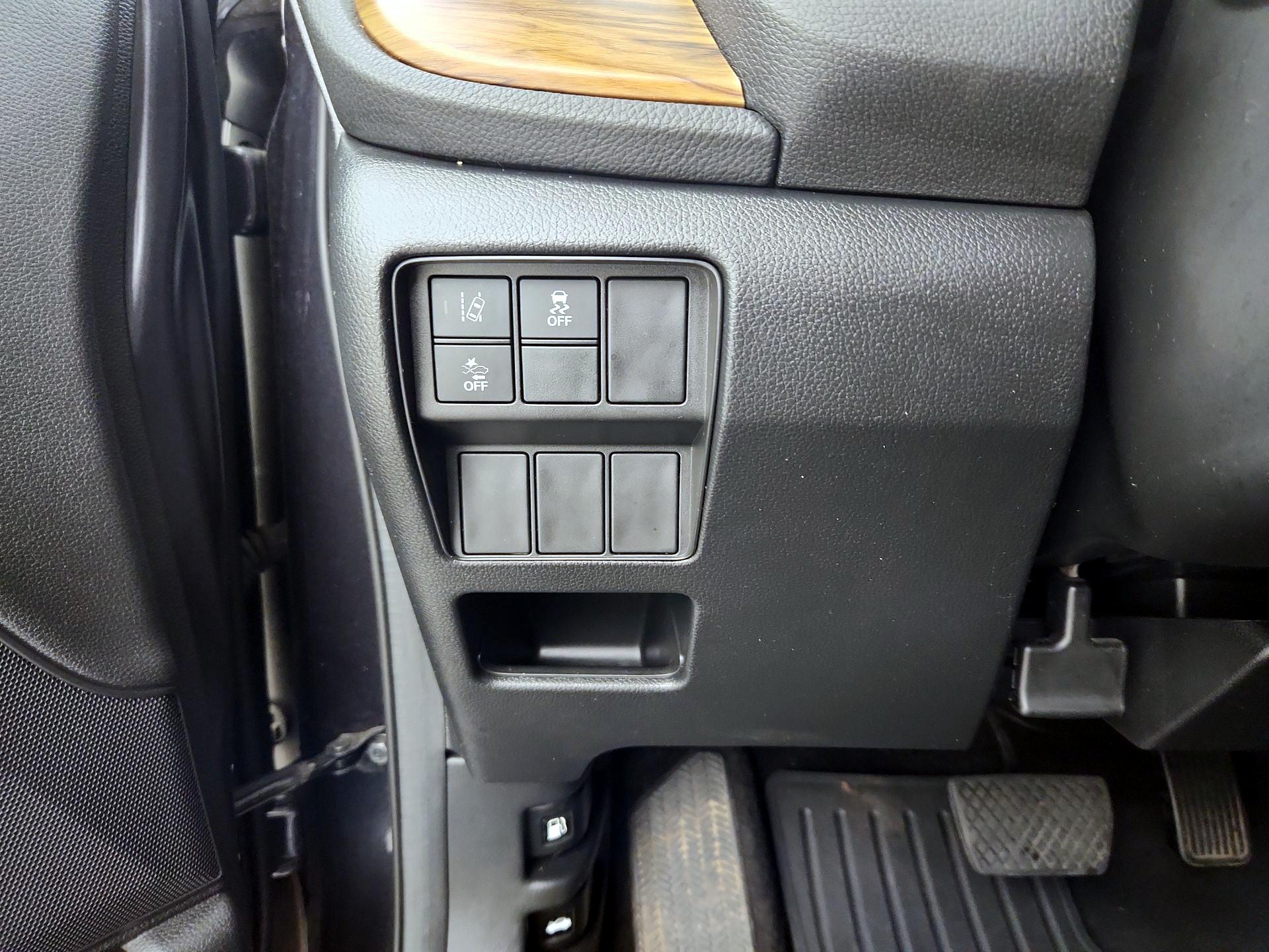 Thumbnail: 2018 Honda CR-V - 13