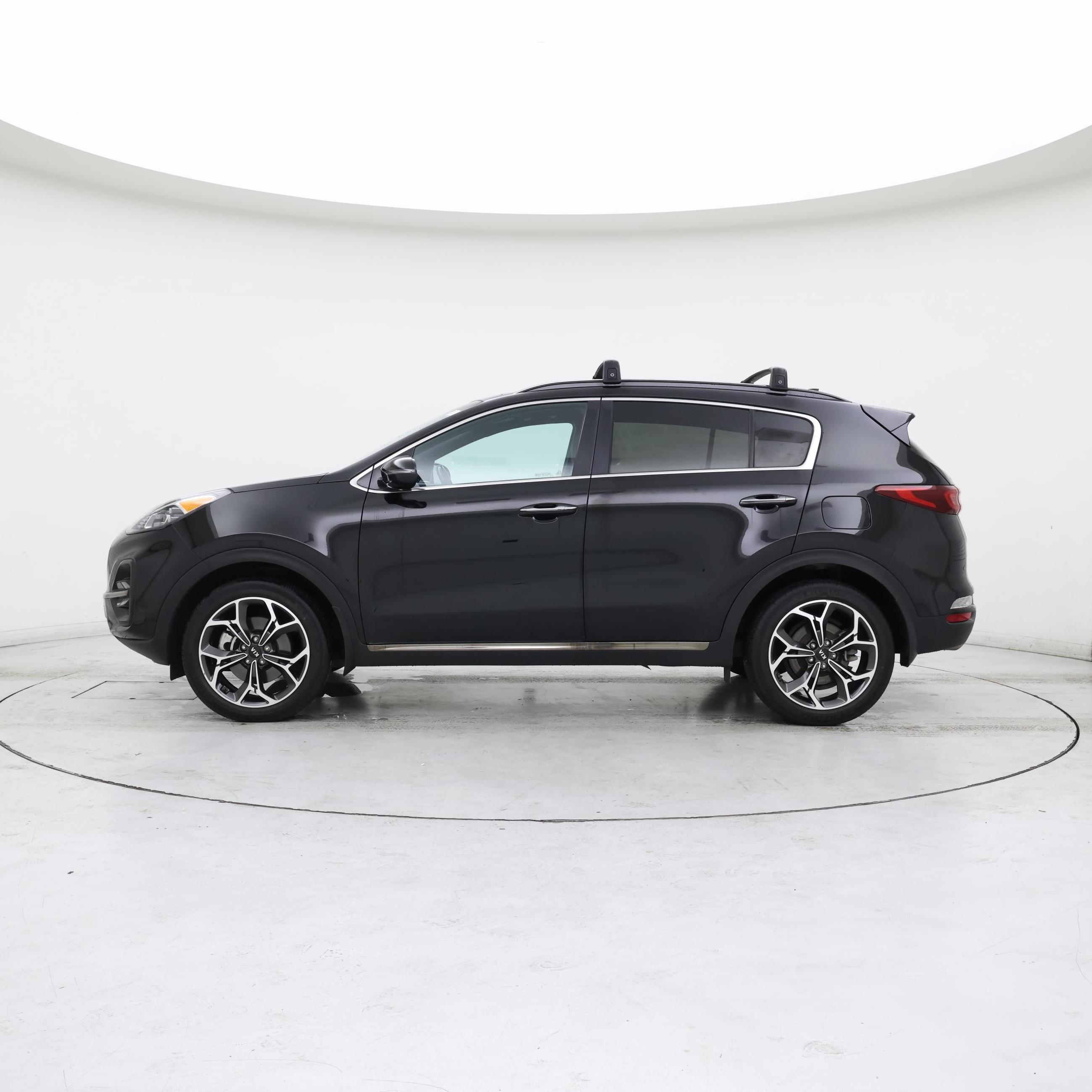 Thumbnail: 2020 Kia Sportage - 3
