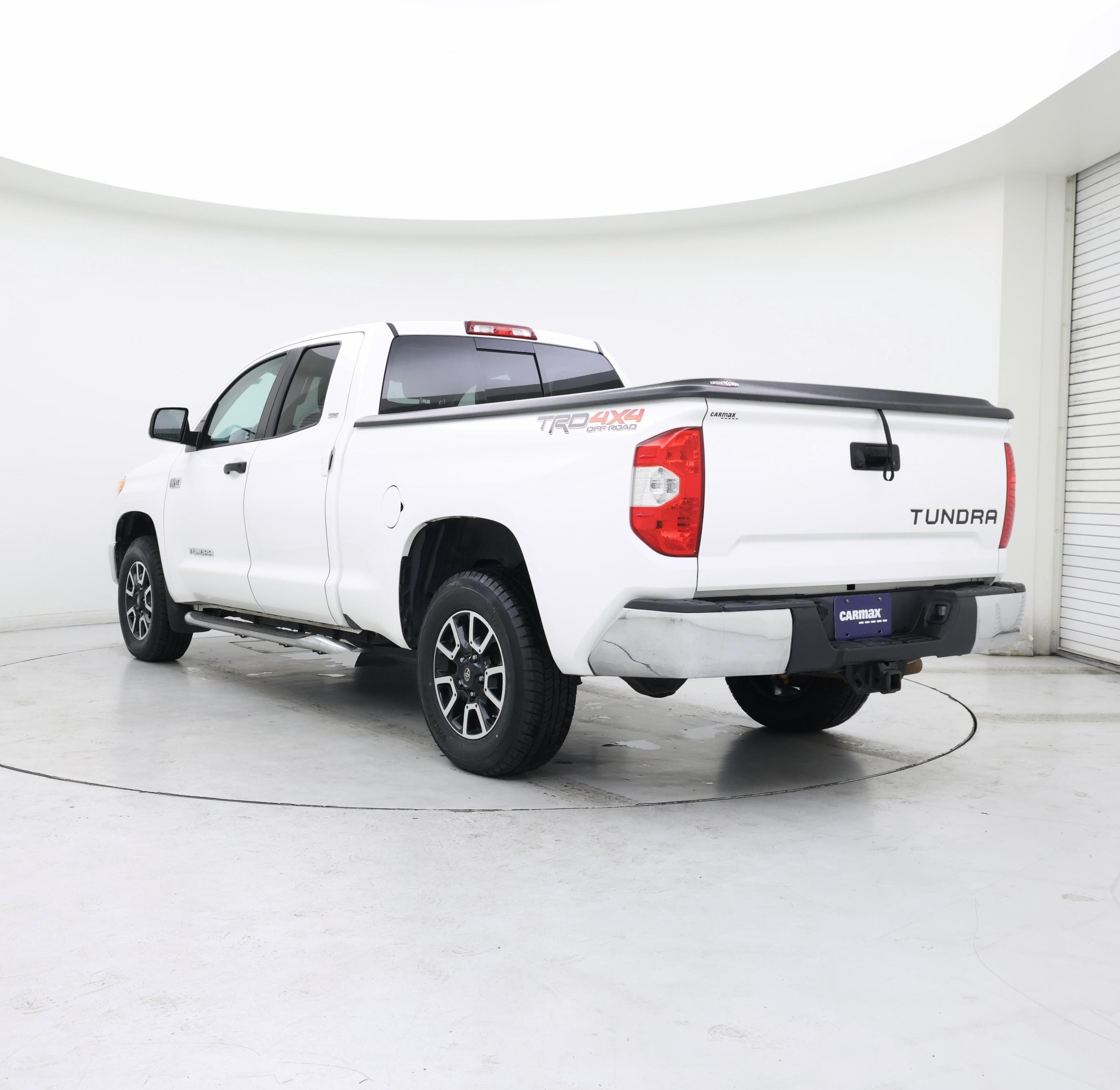 Thumbnail: 2017 Toyota Tundra - 2