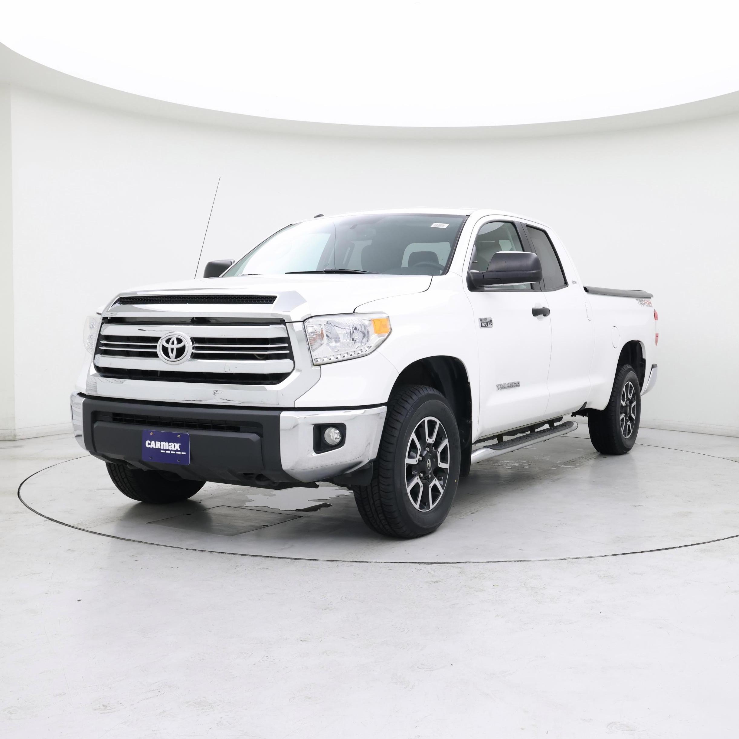 Thumbnail: 2017 Toyota Tundra - 4
