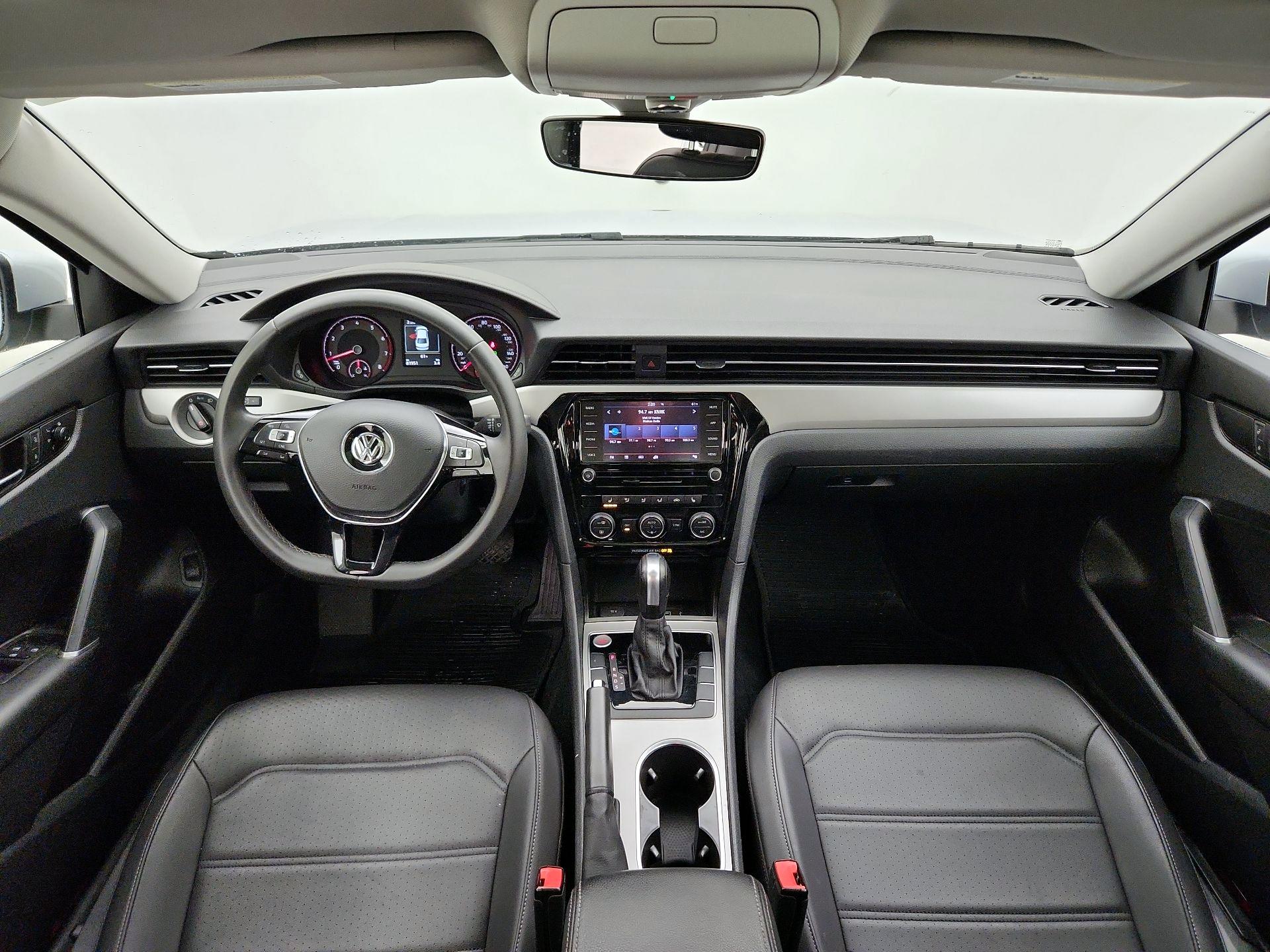 Thumbnail: 2021 Volkswagen Passat - 9