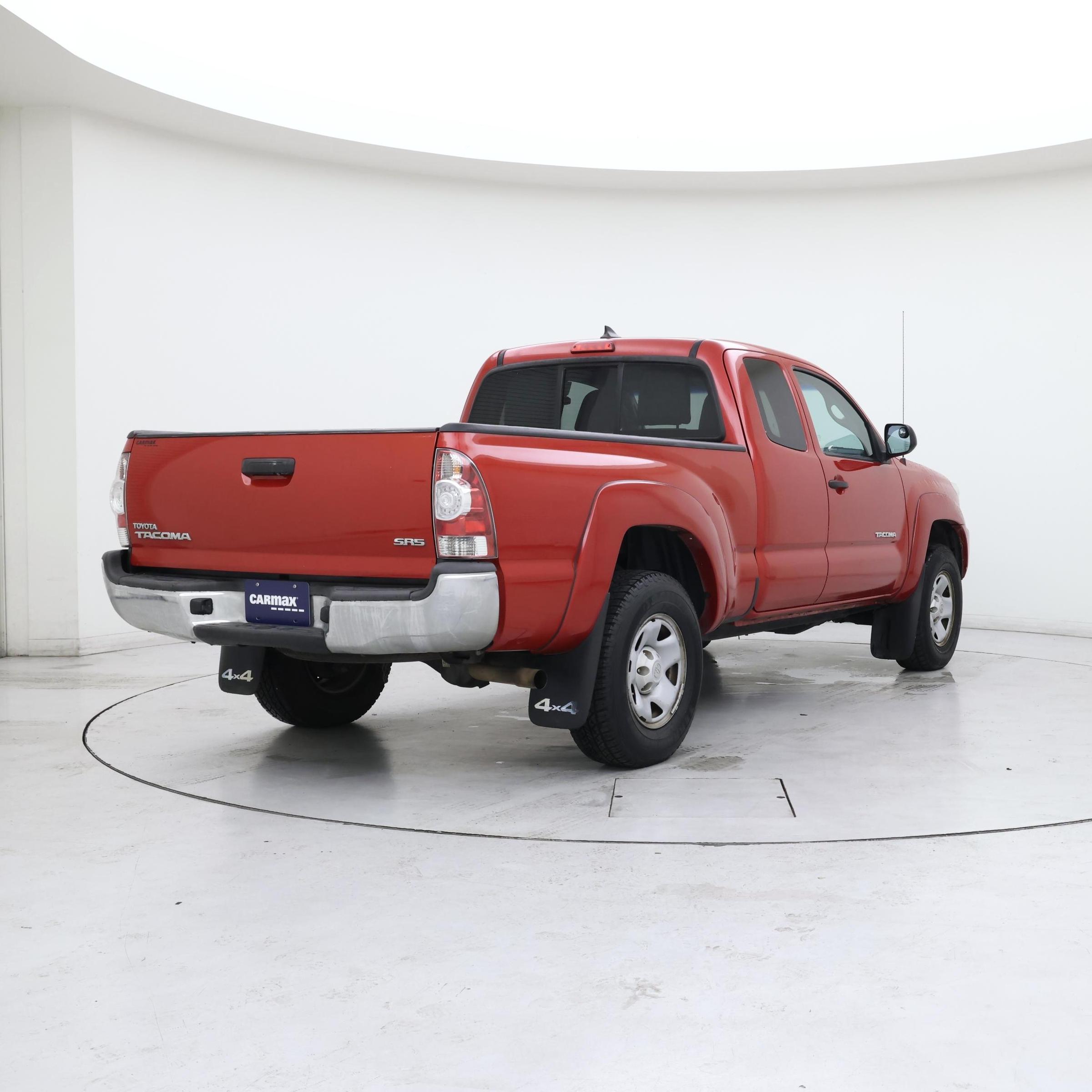 Thumbnail: 2014 Toyota Tacoma - 8