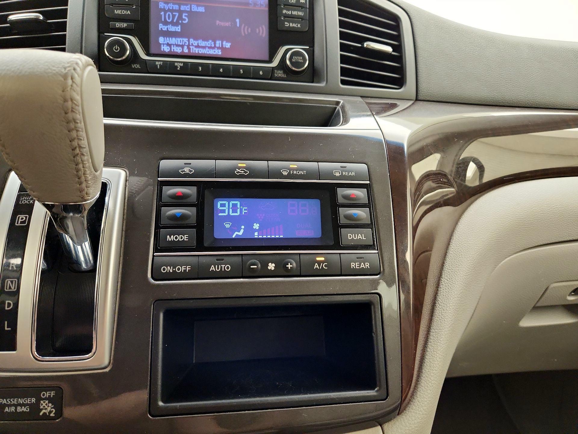 Thumbnail: 2015 Nissan Quest - 16