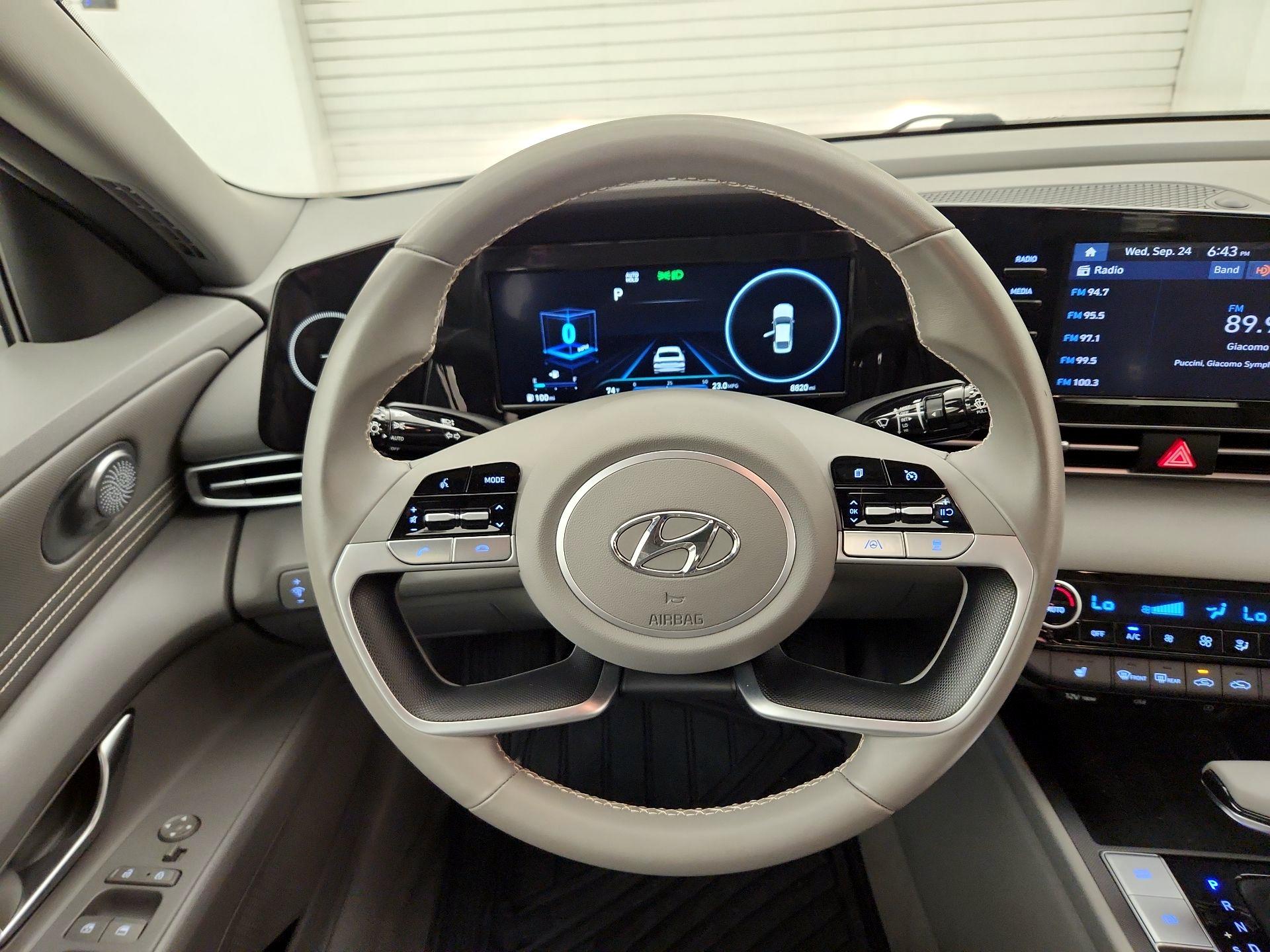 Thumbnail: 2021 Hyundai Elantra - 10