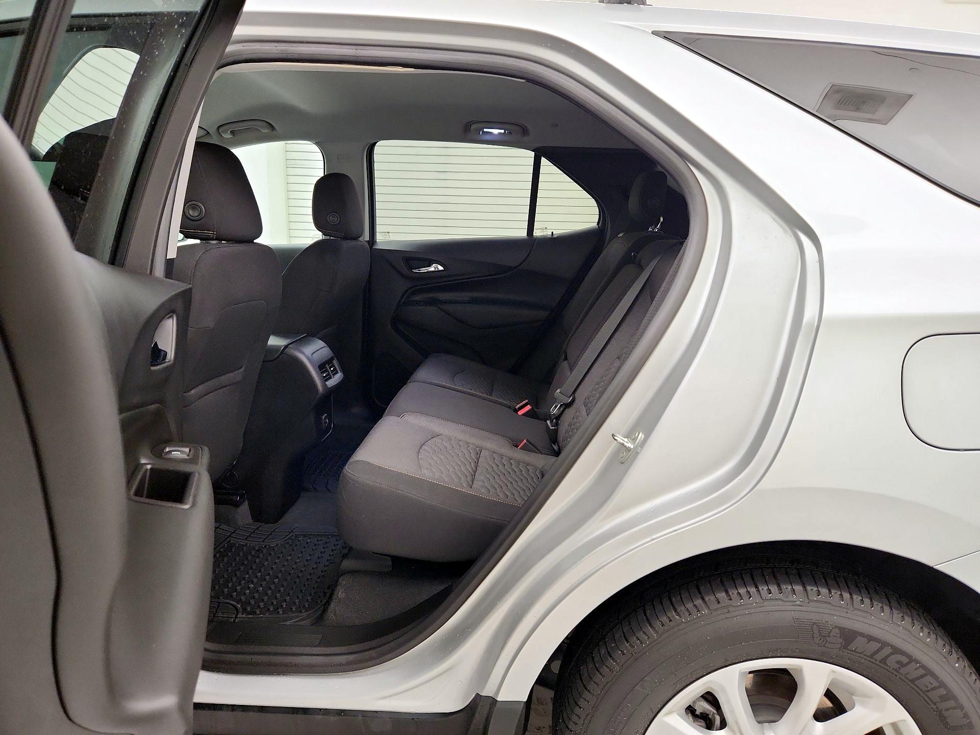 Thumbnail: 2019 Chevrolet Equinox - 19