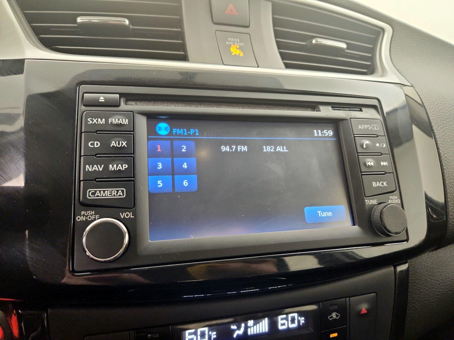 Thumbnail: 2016 Nissan Sentra - 16