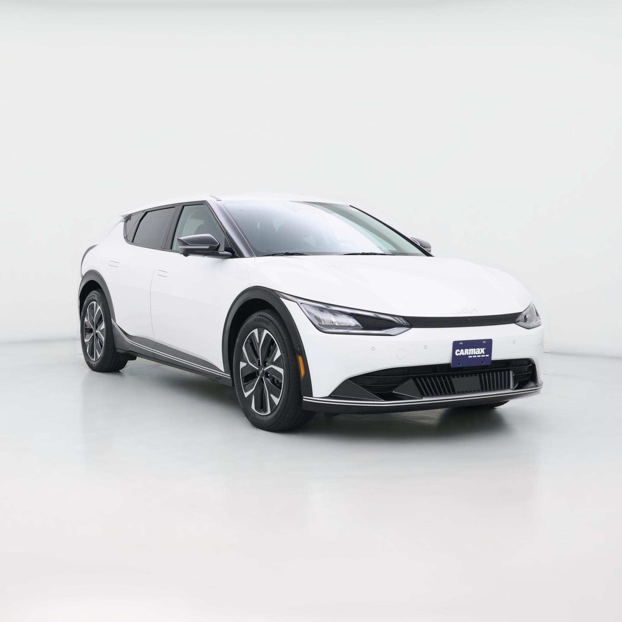 Thumbnail: 2022 Kia EV6 - 1