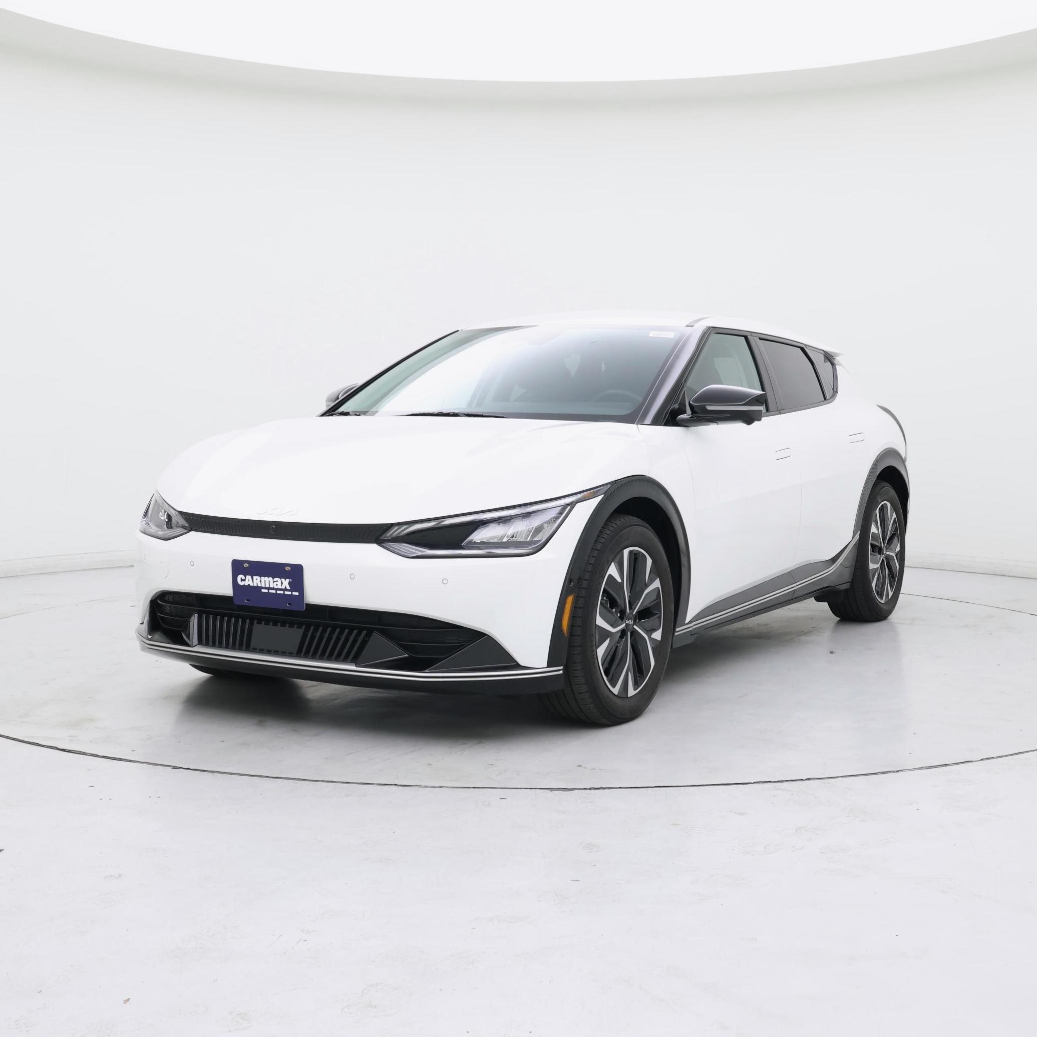 Thumbnail: 2022 Kia EV6 - 4