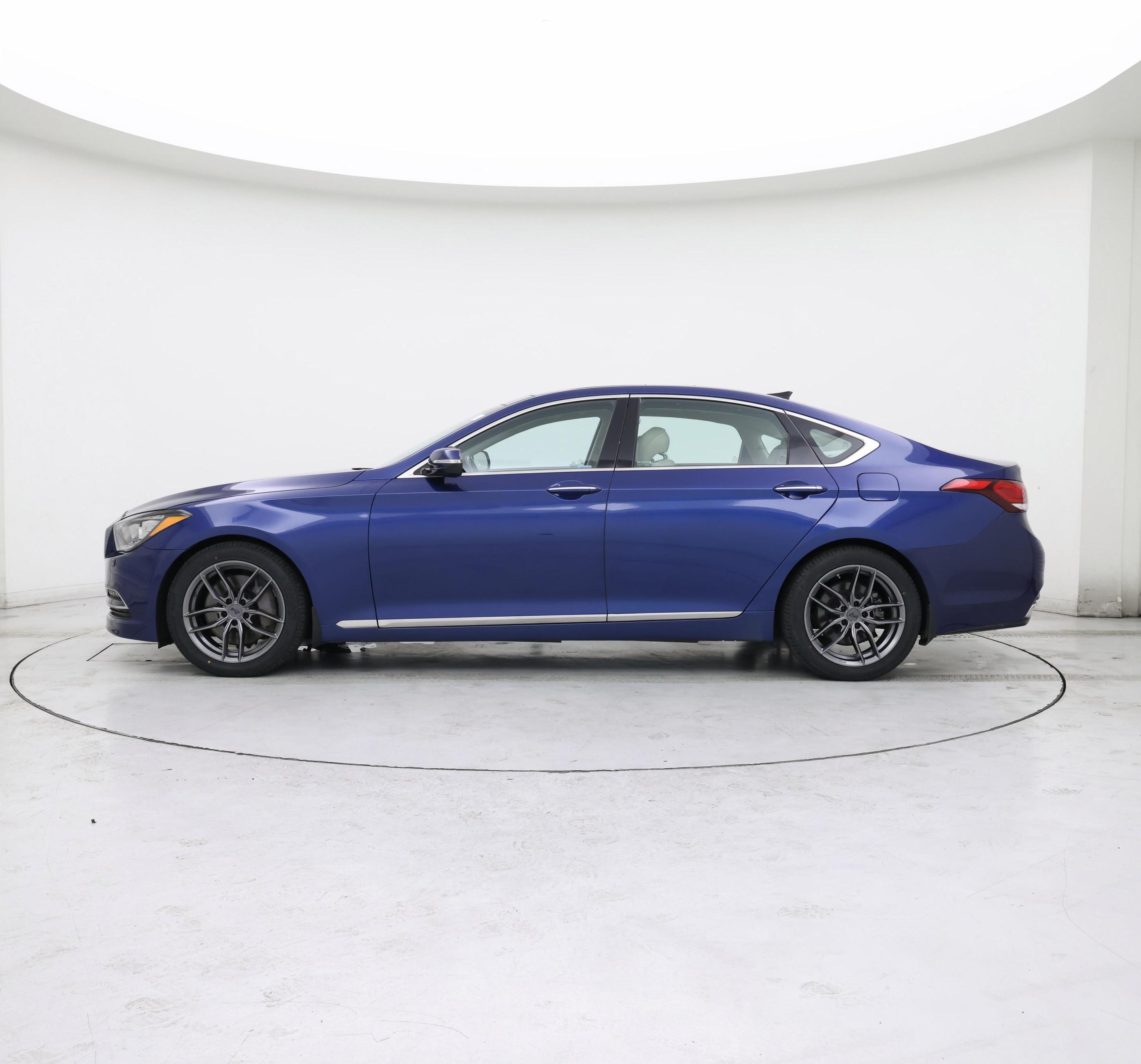 Thumbnail: 2015 Hyundai Genesis - 3