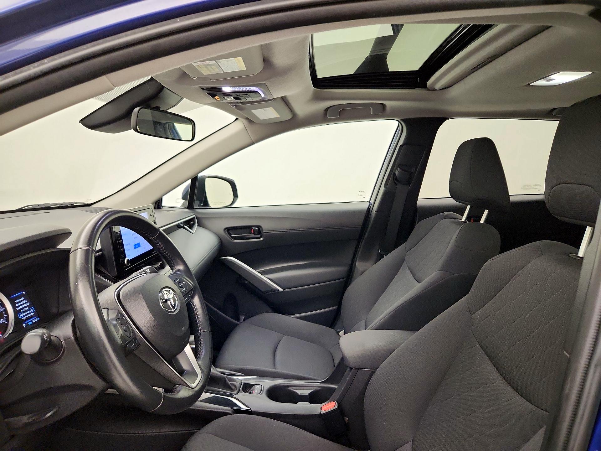 Thumbnail: 2022 Toyota Corolla Cross - 19