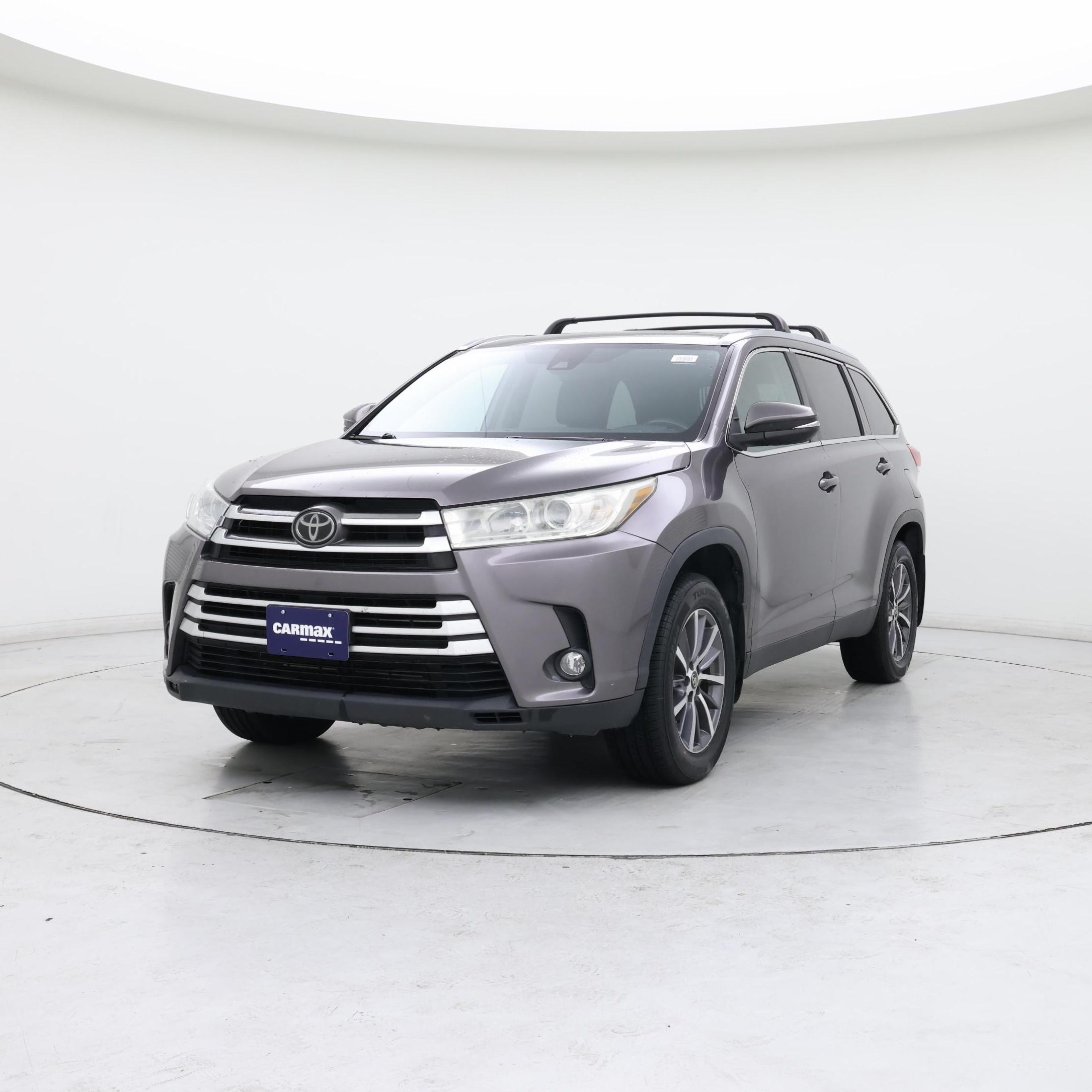 Thumbnail: 2019 Toyota Highlander - 4