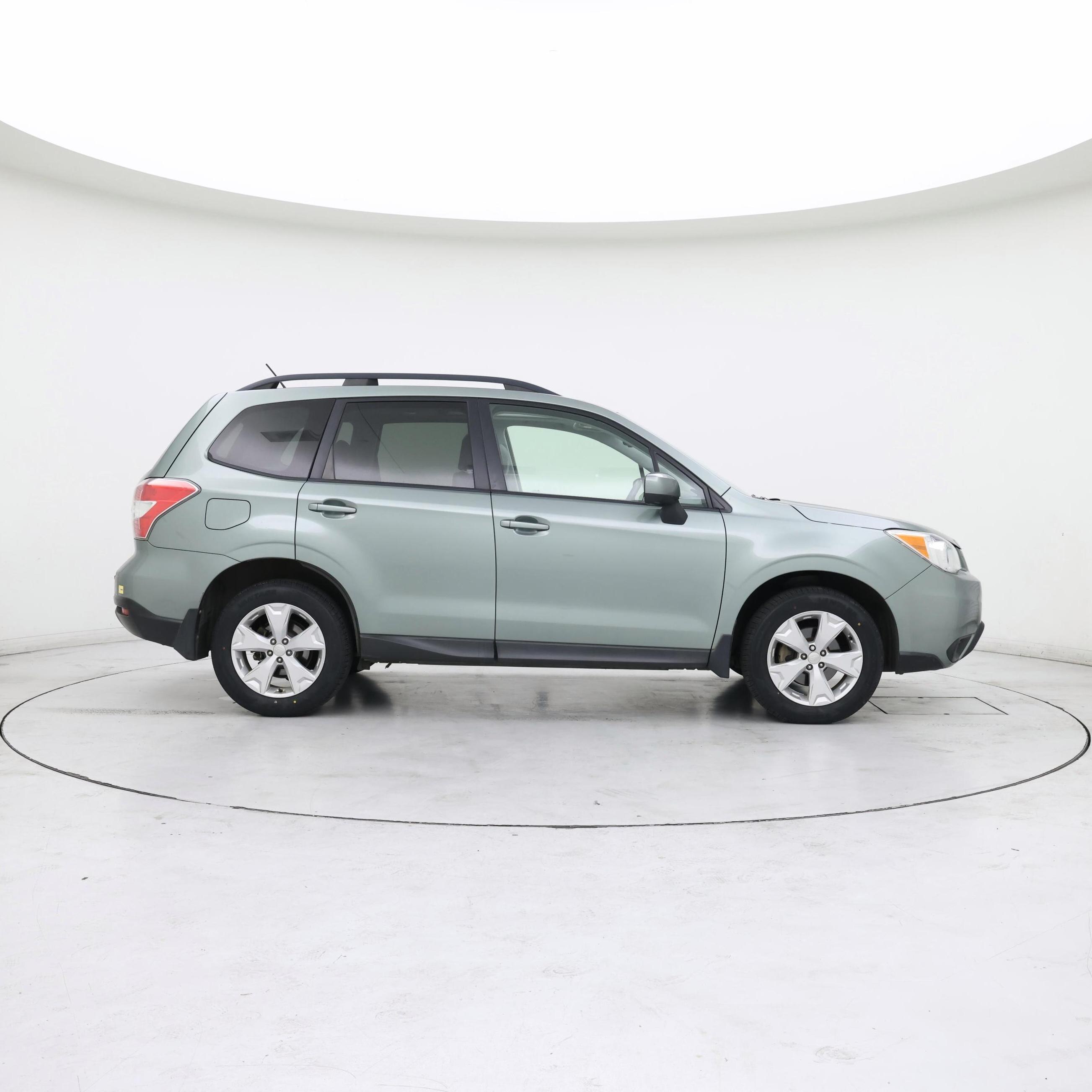 Thumbnail: 2015 Subaru Forester - 7