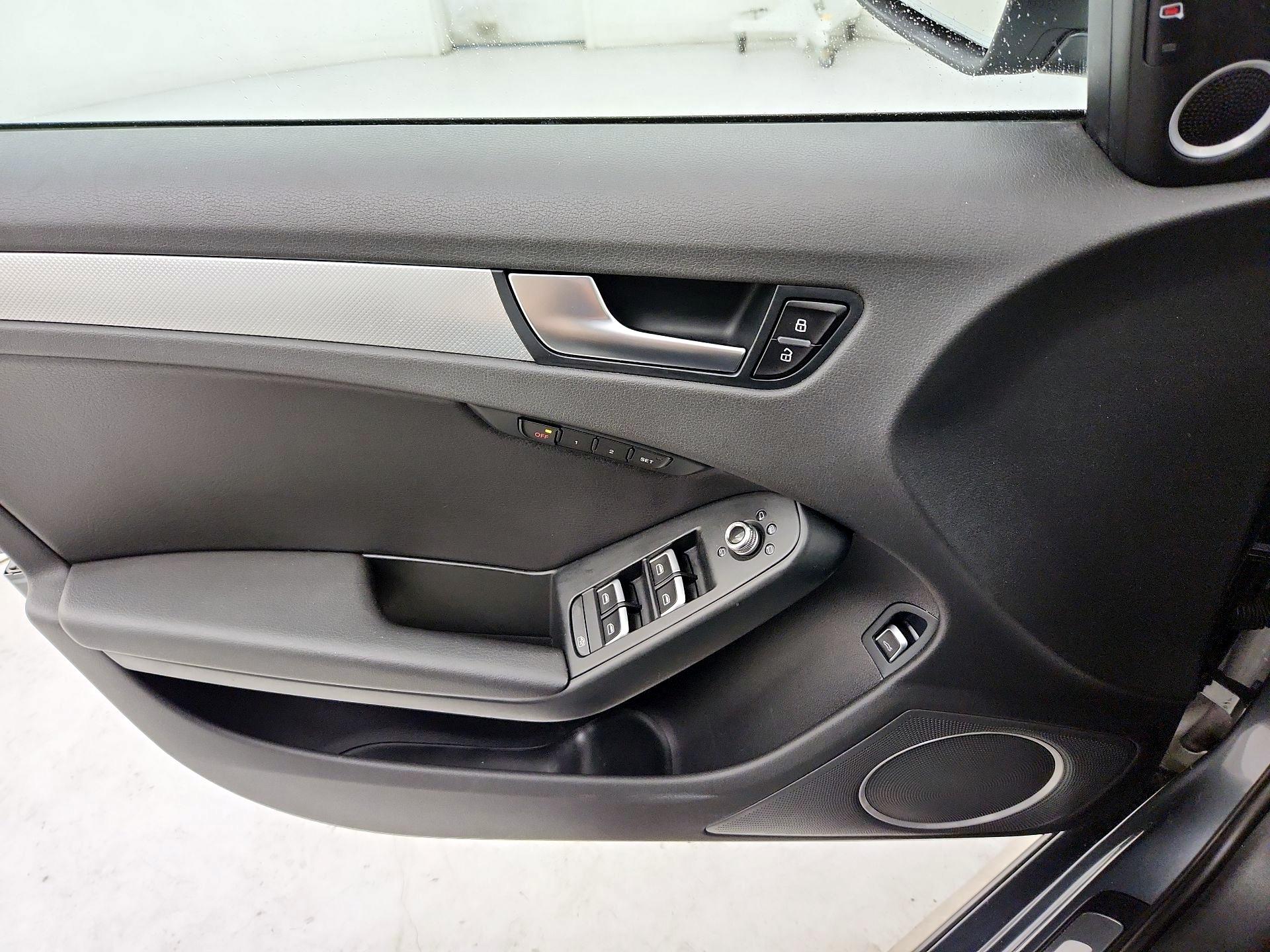 Thumbnail: 2015 Audi Allroad - 12