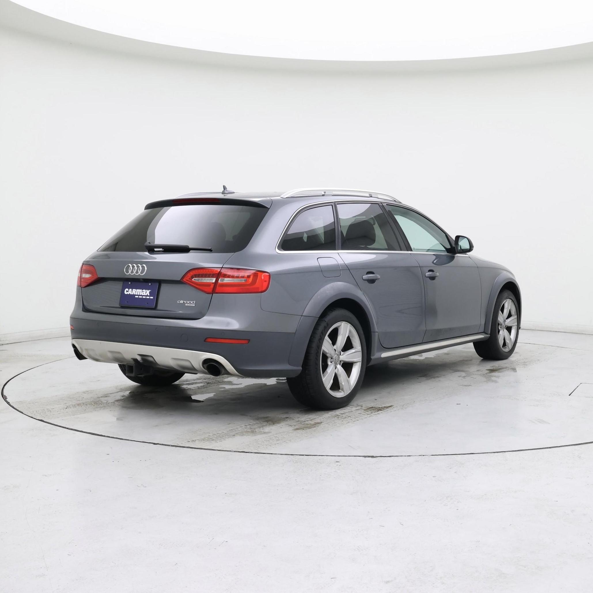 Thumbnail: 2015 Audi Allroad - 8