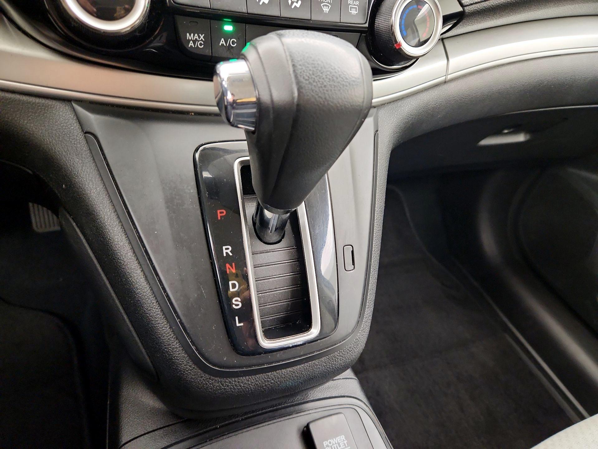 Thumbnail: 2016 Honda CR-V - 17