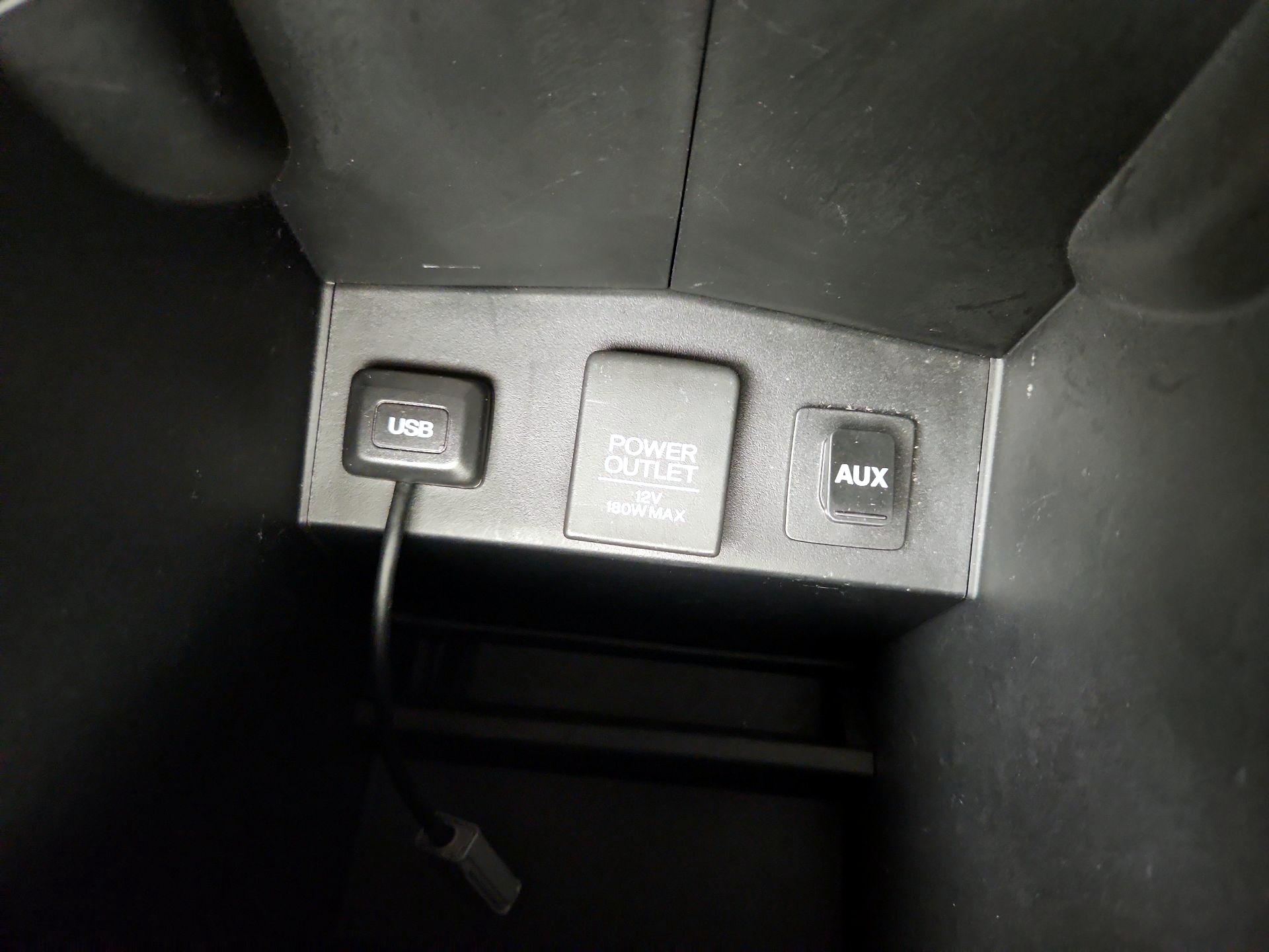 Thumbnail: 2016 Honda CR-V - 18
