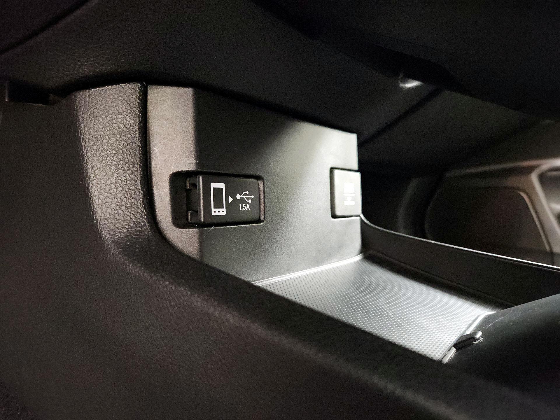 Thumbnail: 2016 Honda Civic - 18