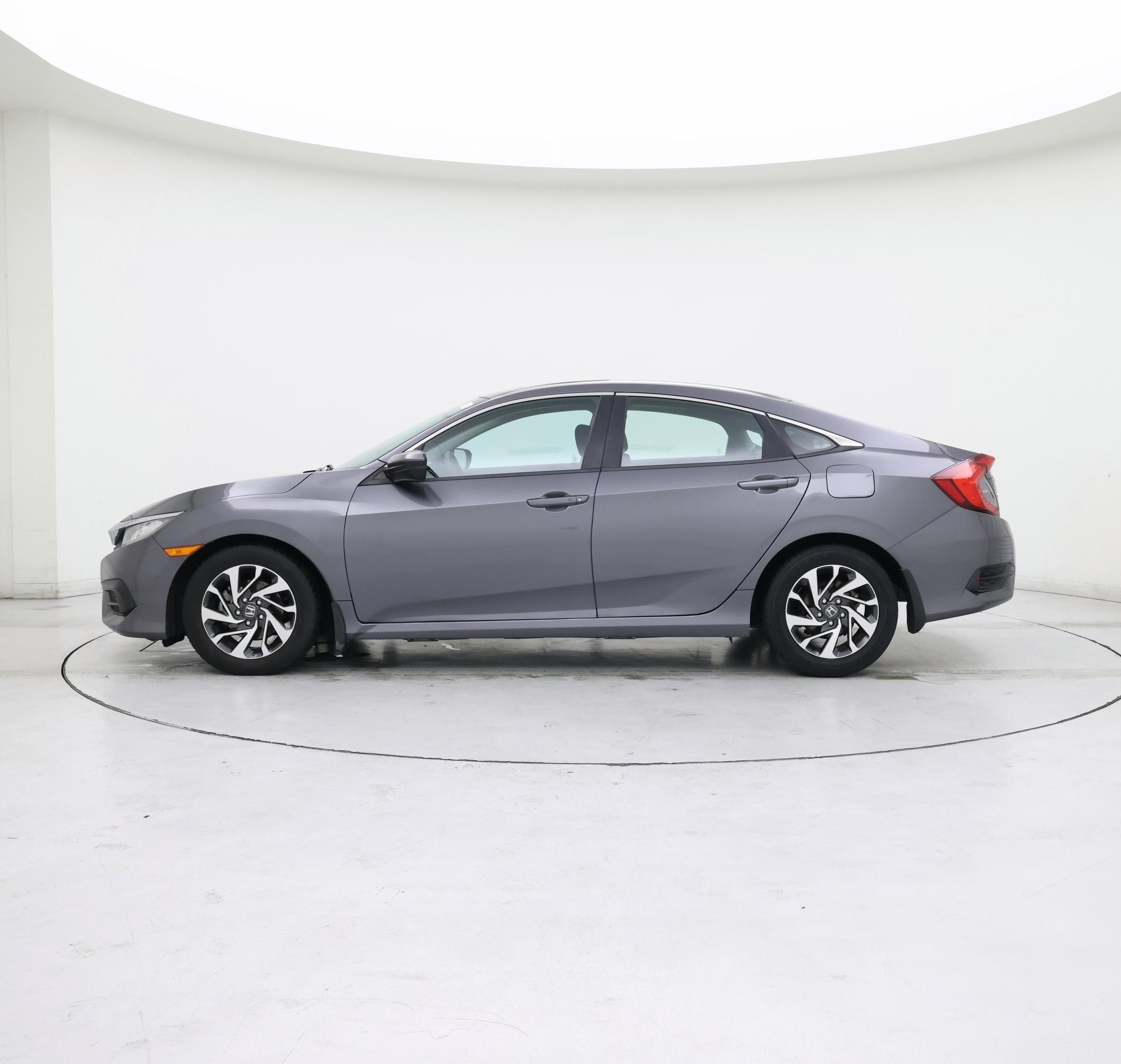 Thumbnail: 2016 Honda Civic - 3