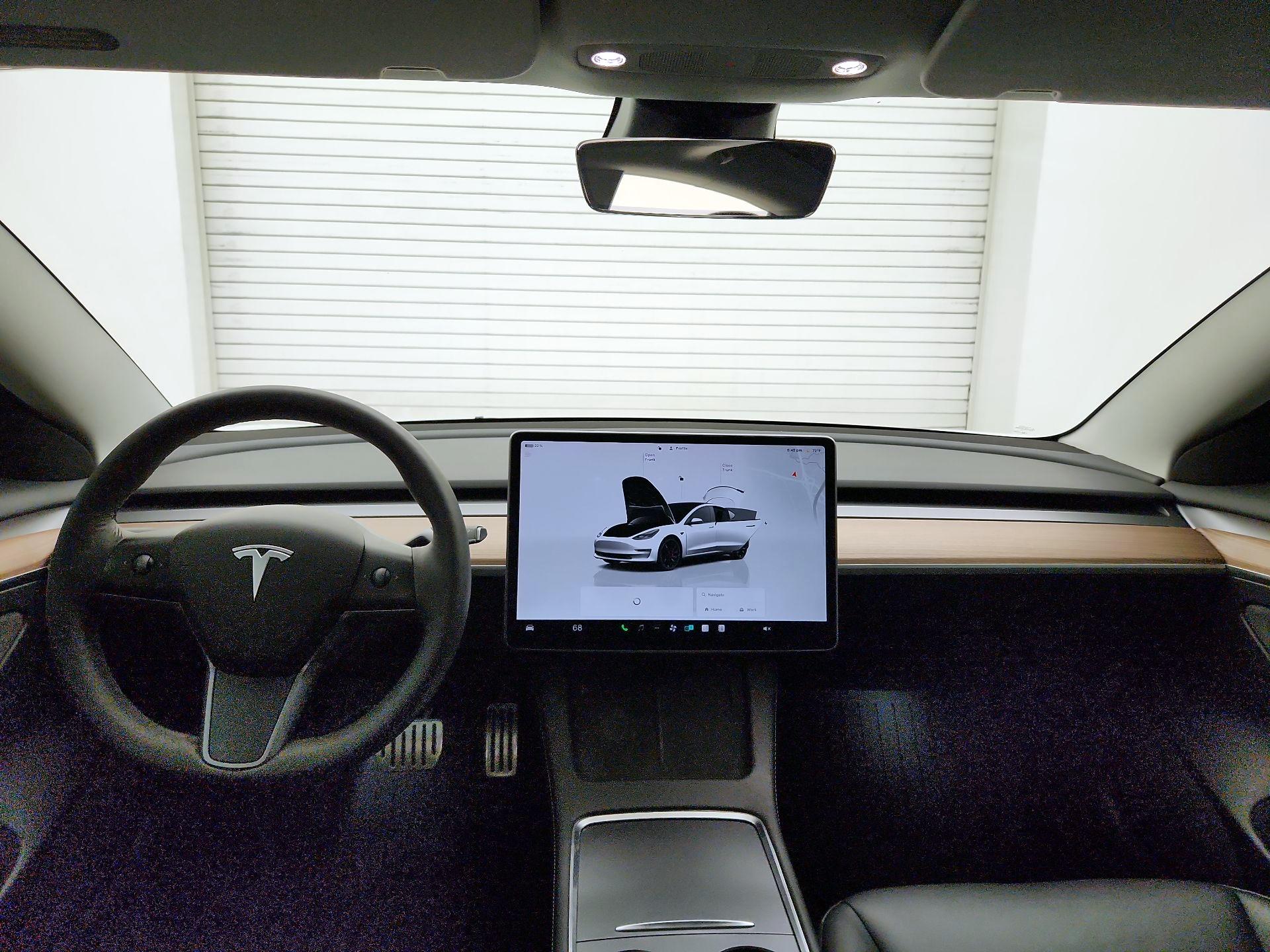 Thumbnail: 2023 Tesla Model 3 - 9