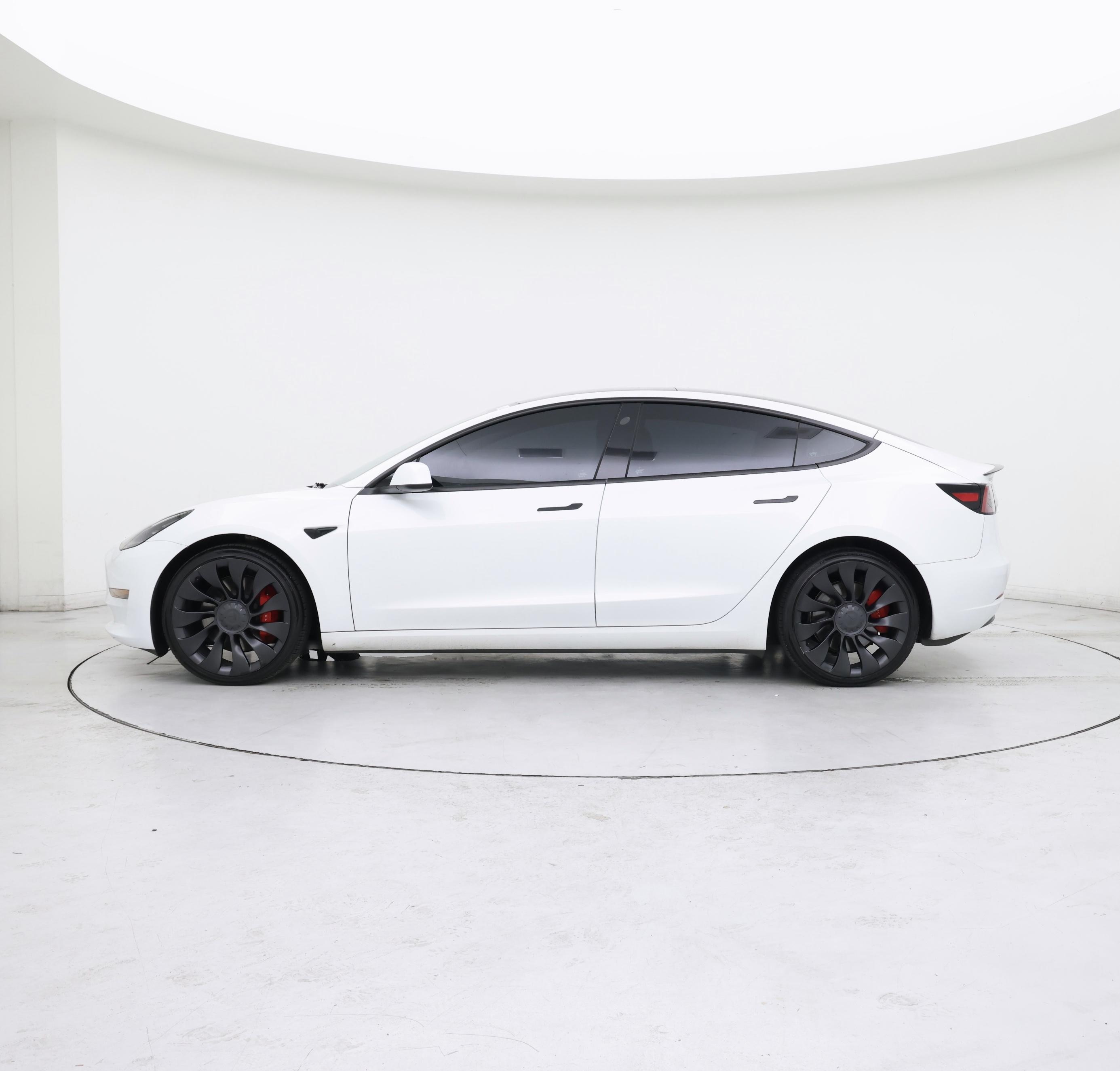 Thumbnail: 2023 Tesla Model 3 - 3