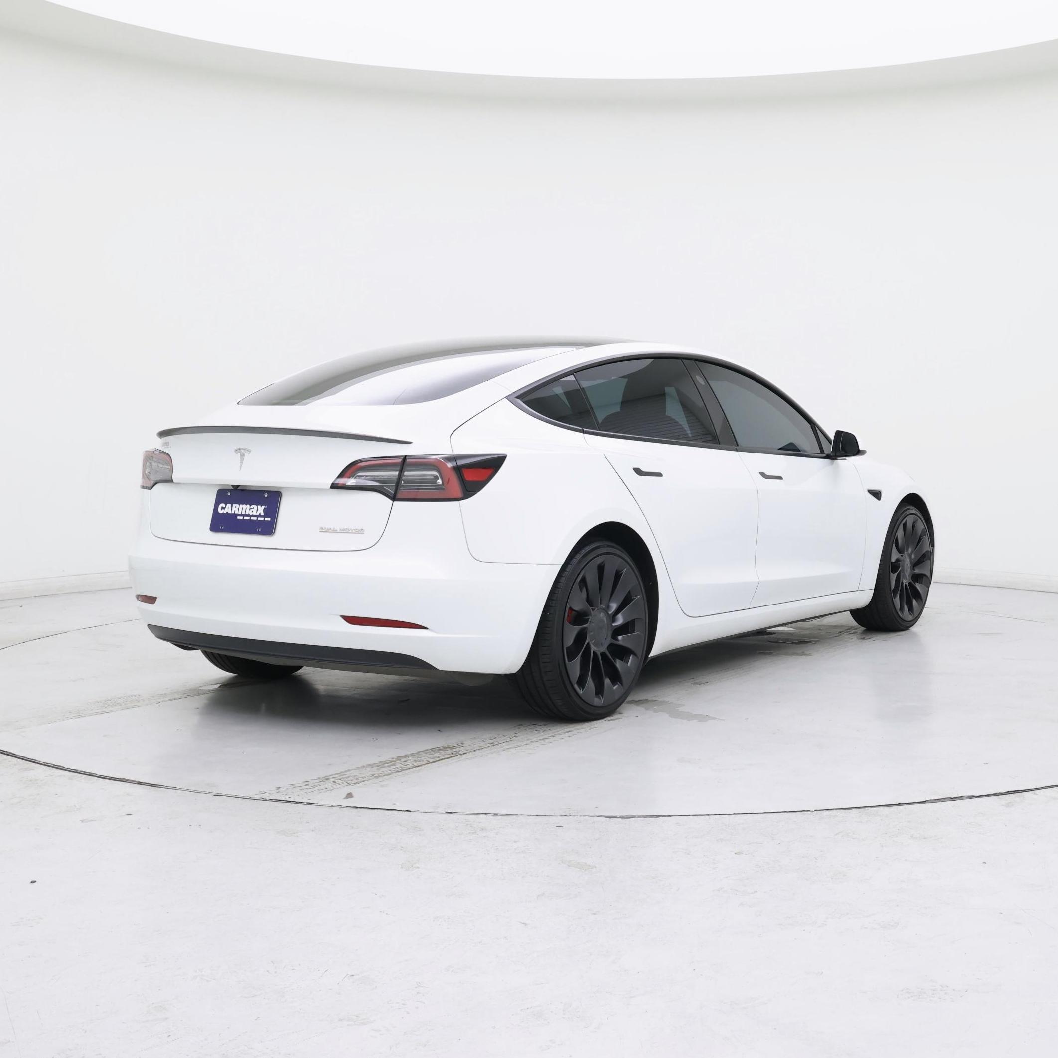 Thumbnail: 2023 Tesla Model 3 - 8