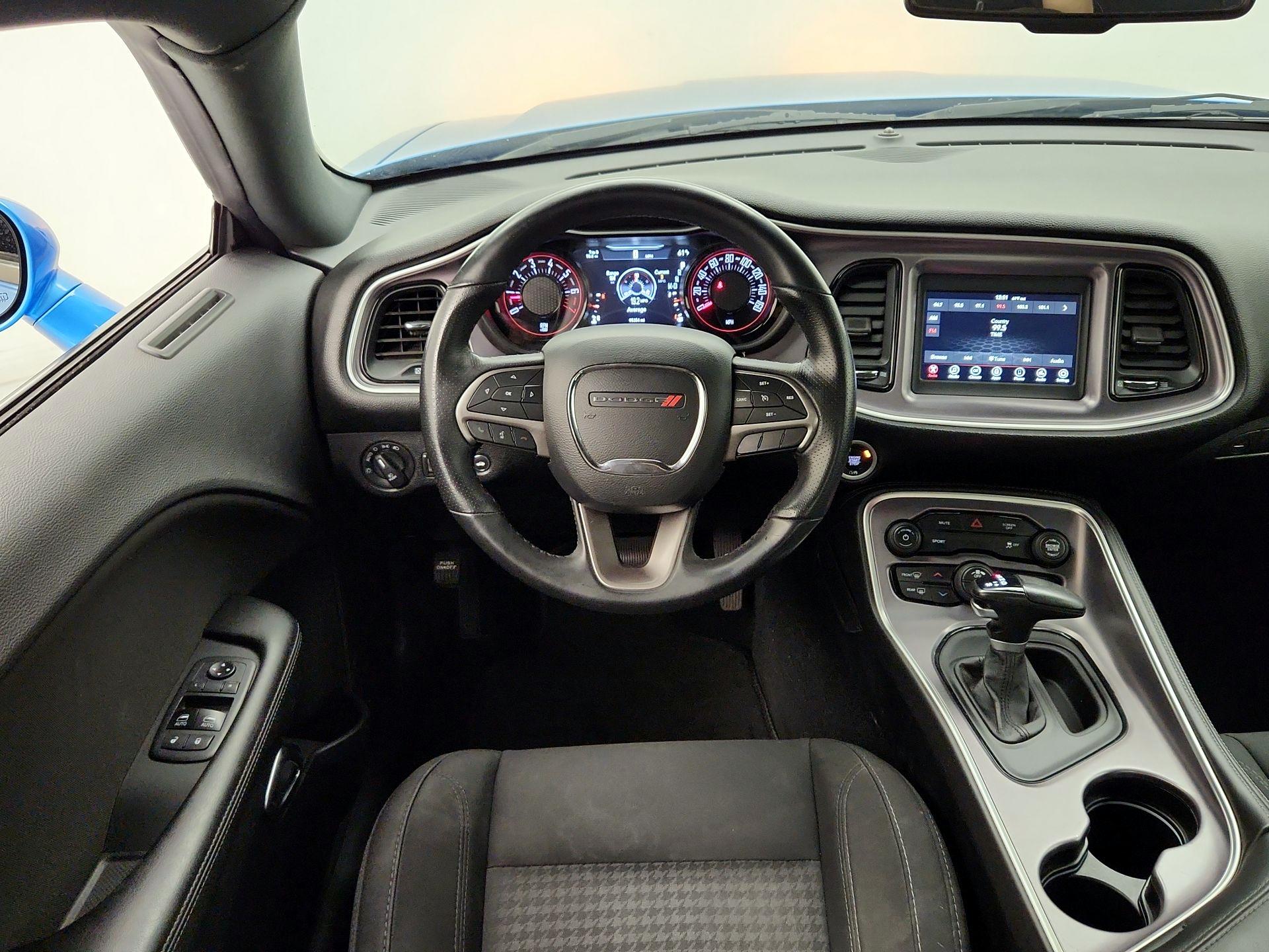 Thumbnail: 2019 Dodge Challenger - 10